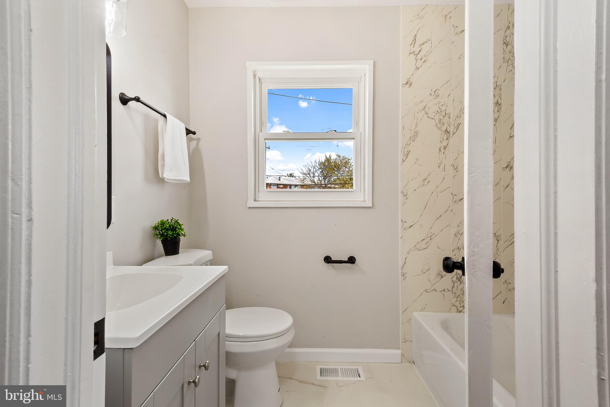 MARLOW HEIGHTS - Residential