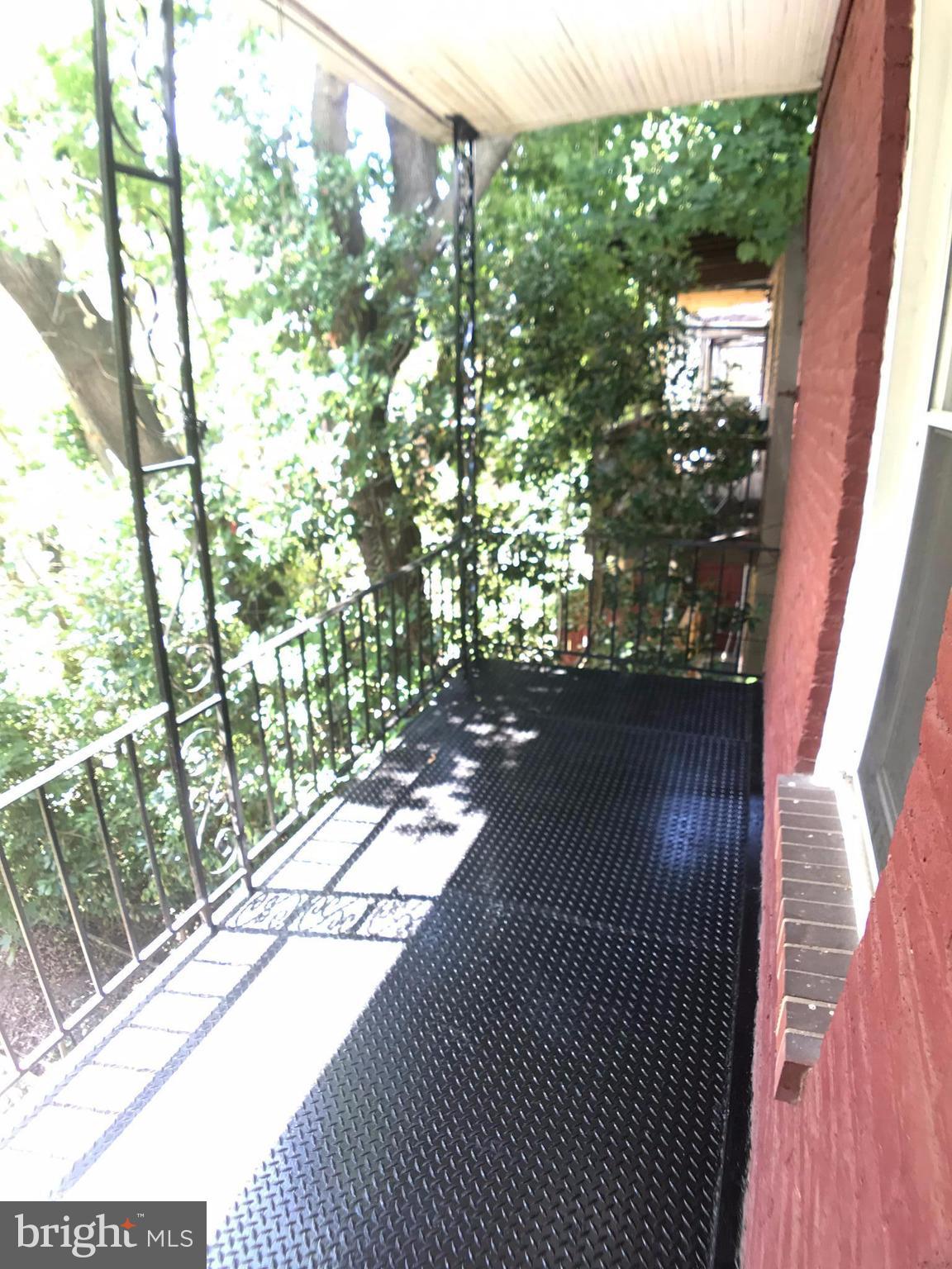 CHARLES VILLAGE - Residential Lease