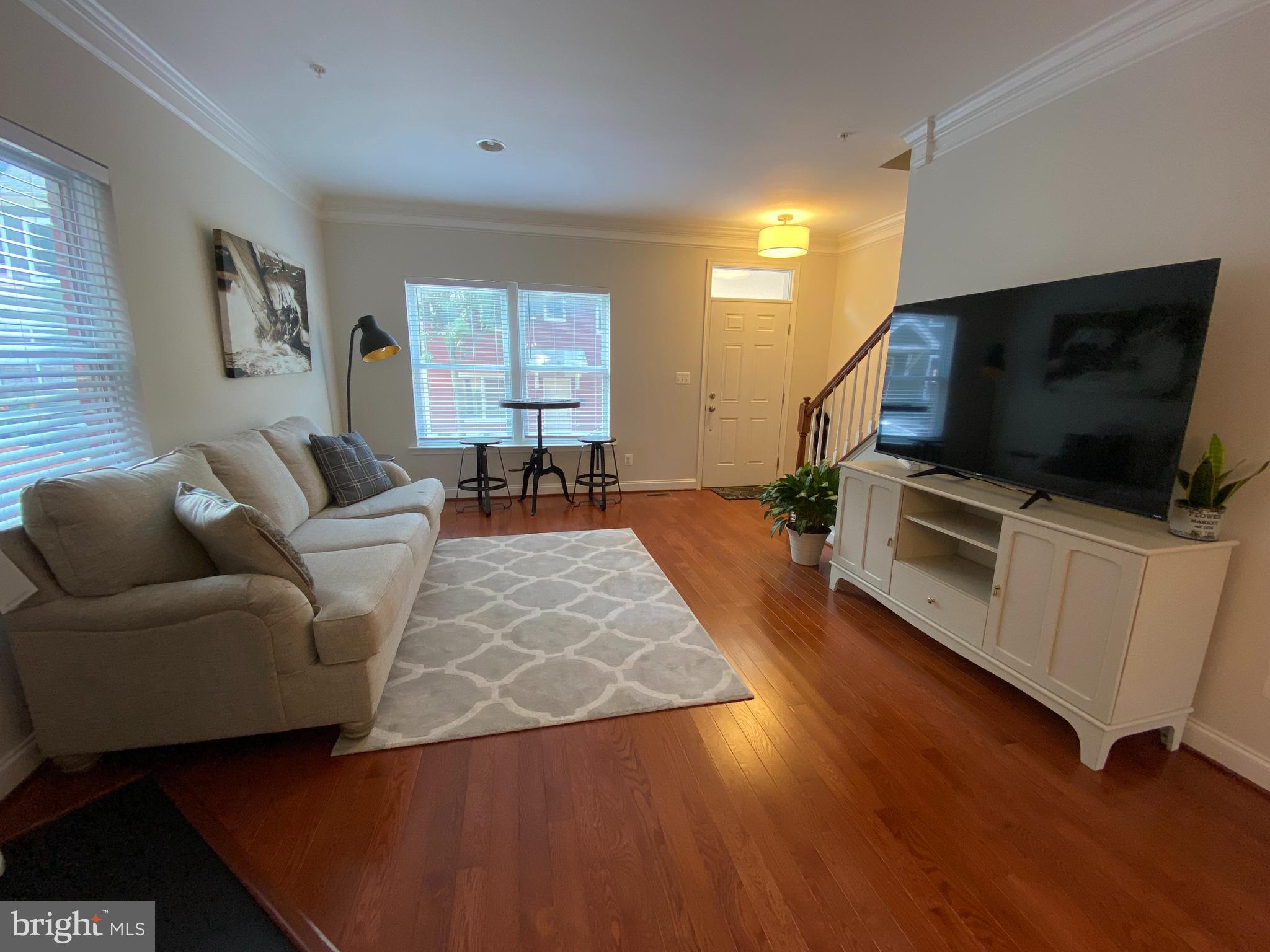 NORTH POINTE - Residential Lease