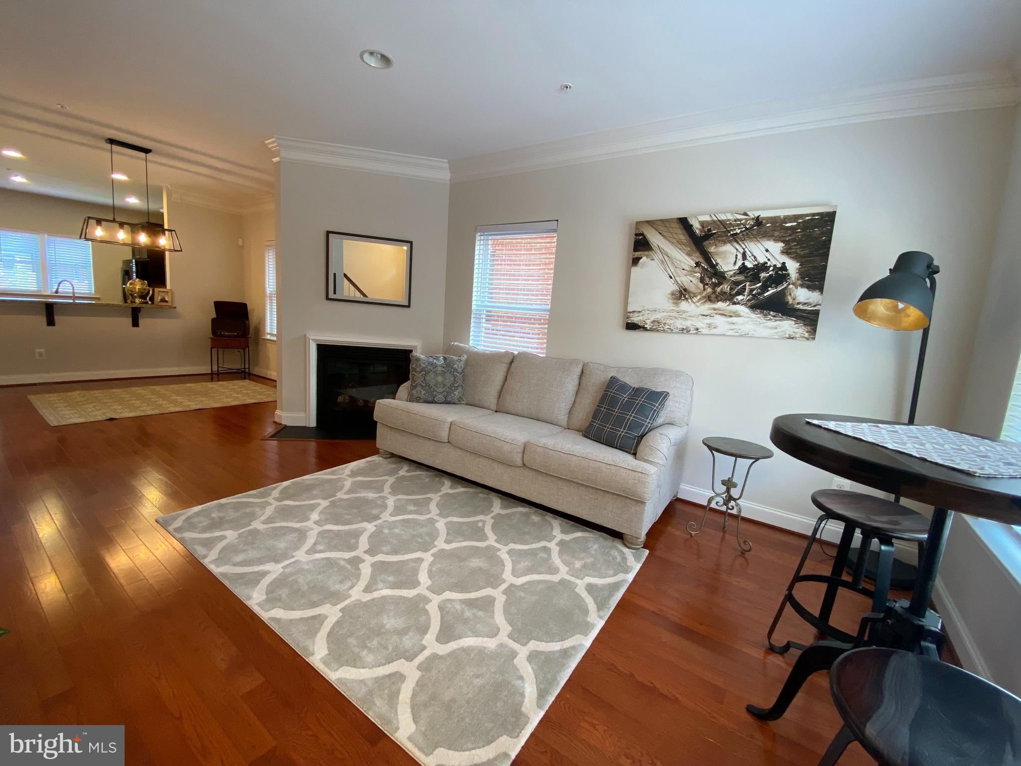 NORTH POINTE - Residential Lease