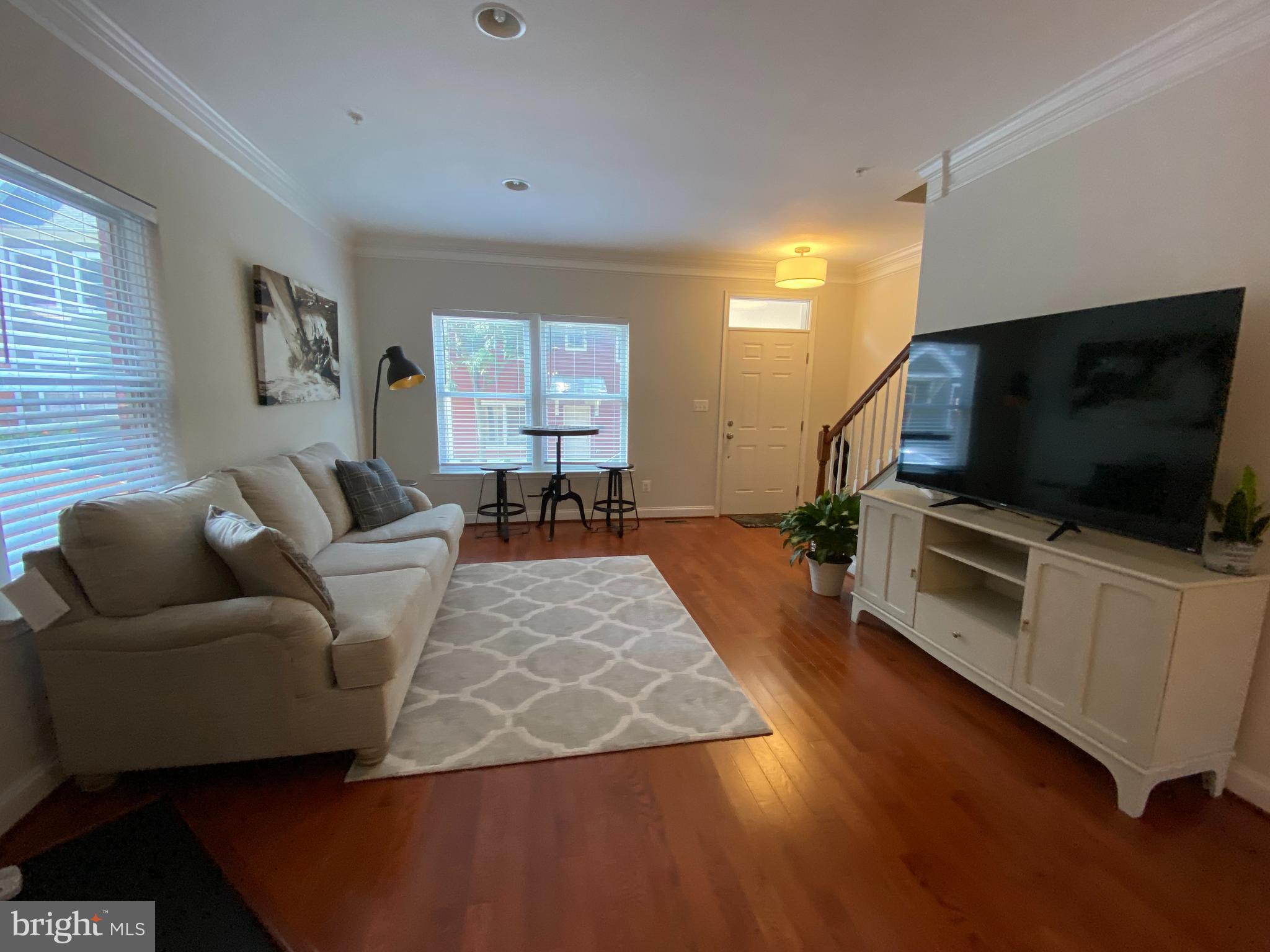 NORTH POINTE - Residential Lease