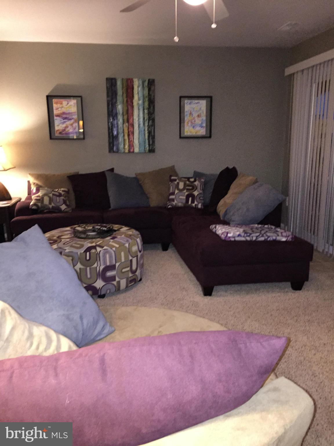 STONEY BEACH - Residential