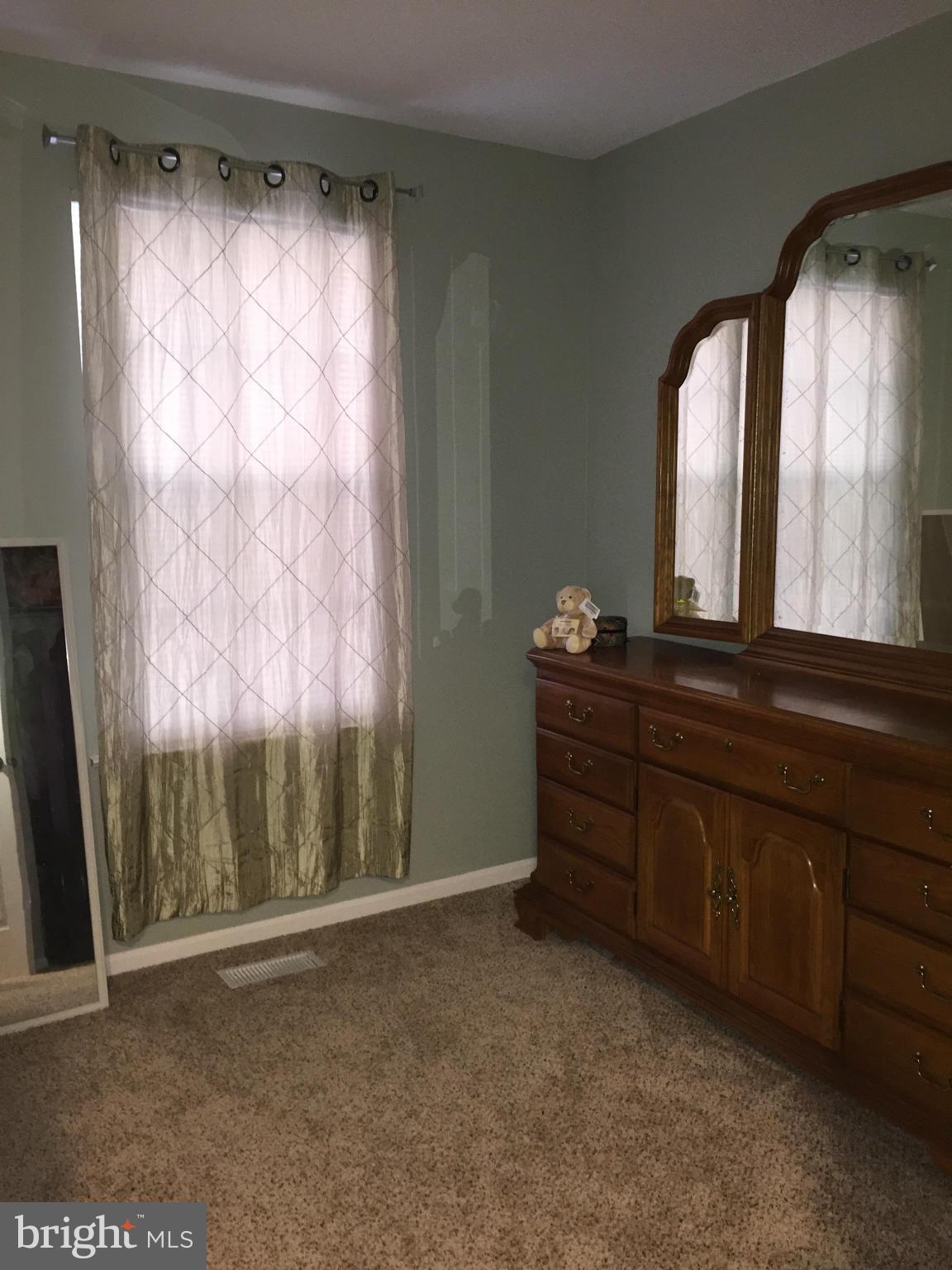 STONEY BEACH - Residential