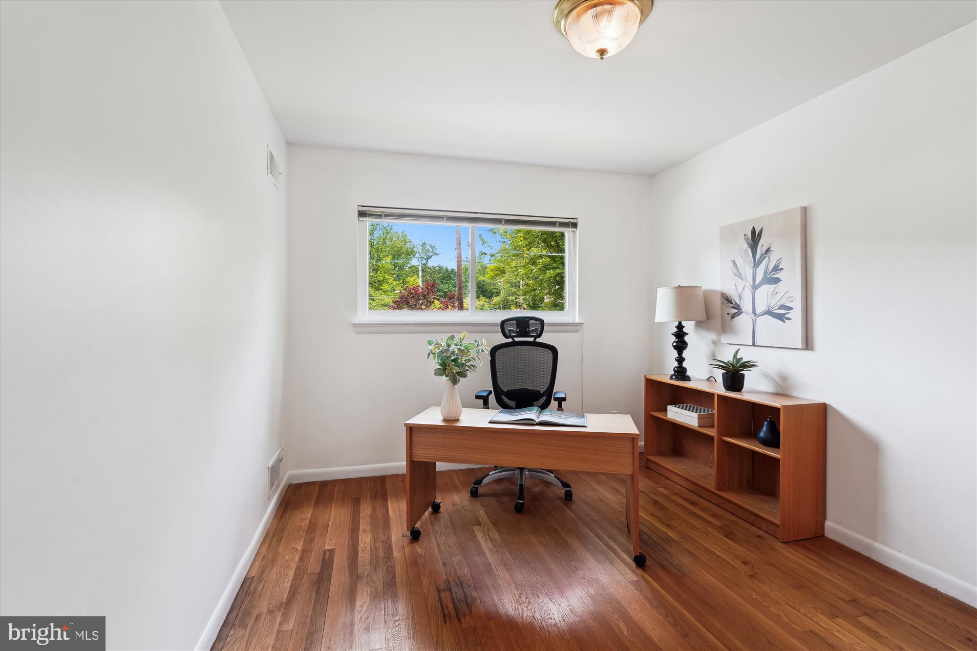 LUXMANOR - Residential