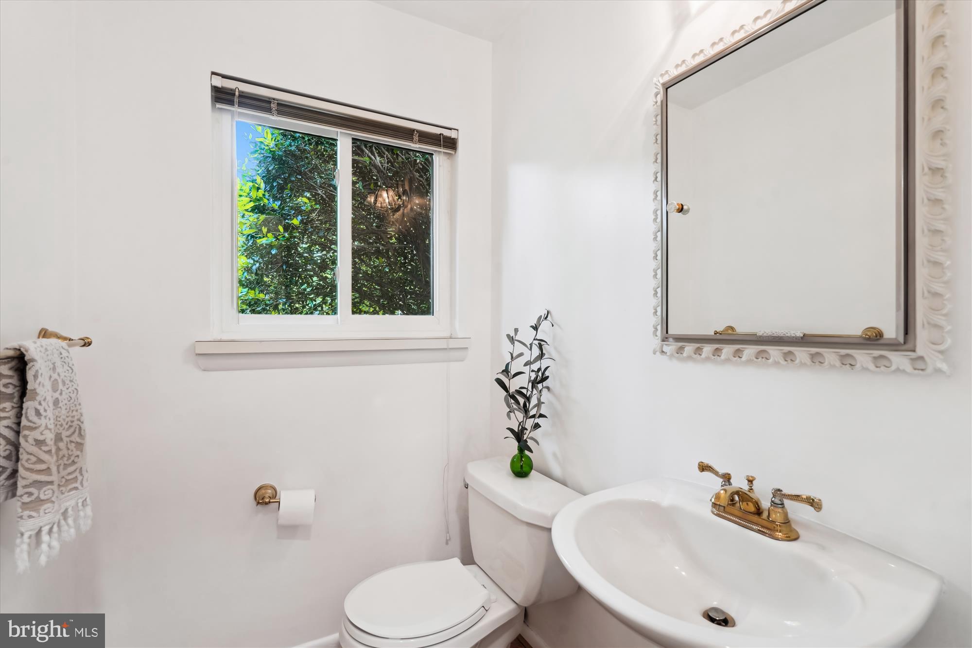 LUXMANOR - Residential