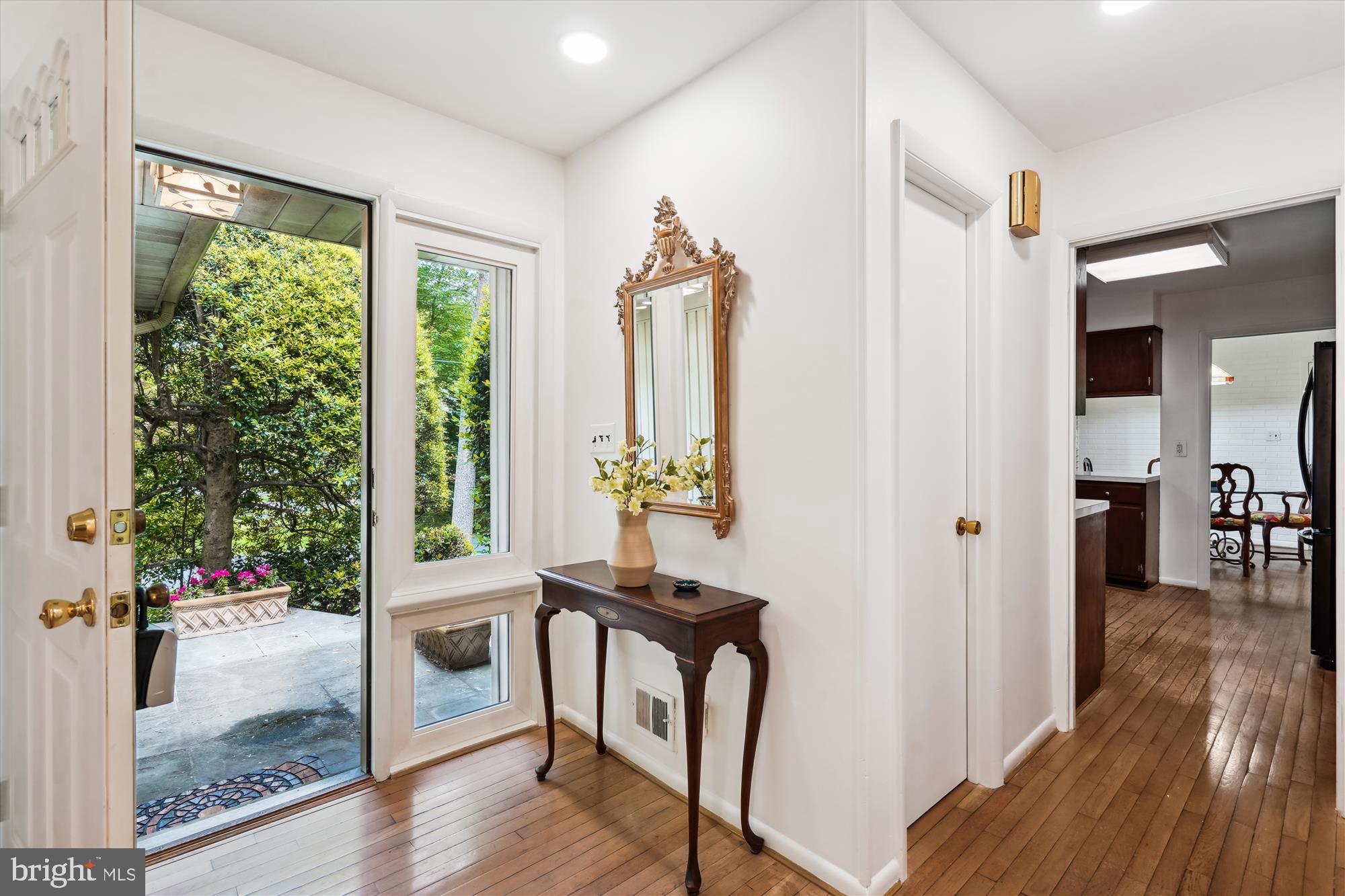 11632 DANVILLE DRIVE