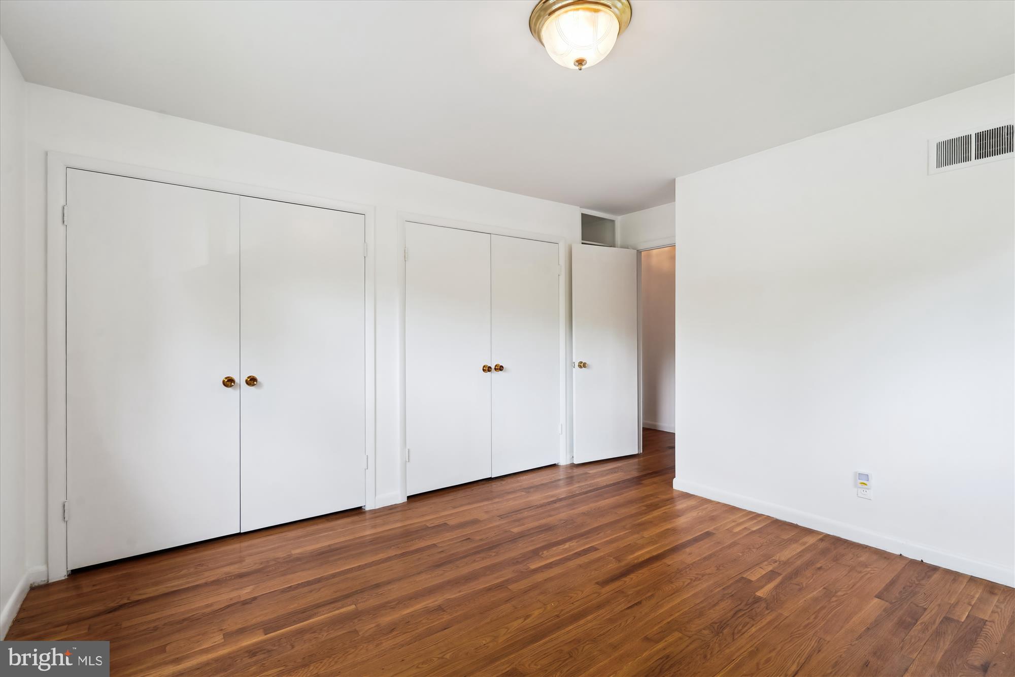 LUXMANOR - Residential