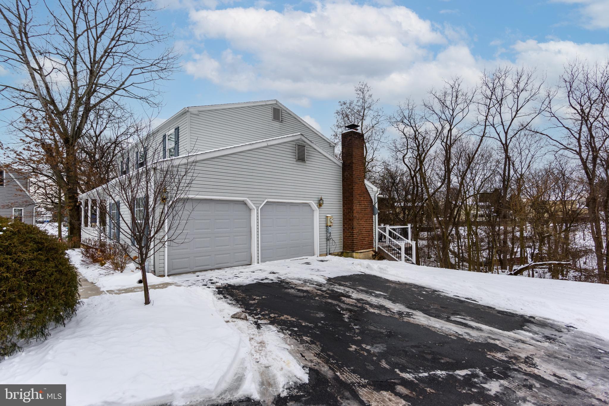 ROLLING RIDGE II - Residential