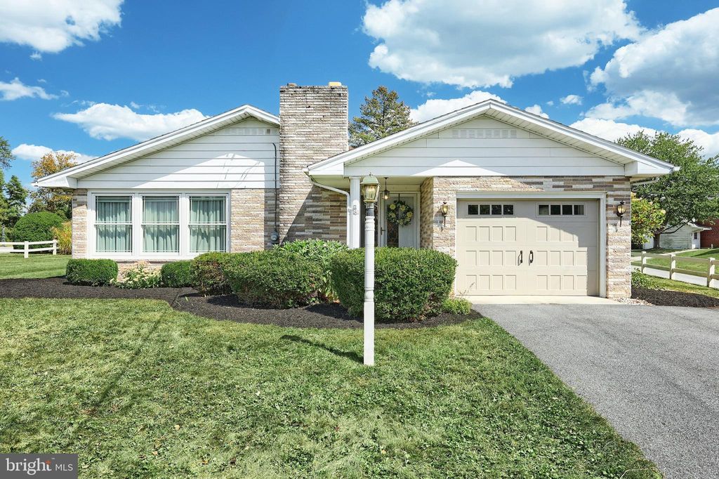Photo of 181 Harrisburg St, YORK SPRINGS, PA 17372 (MLS # PAAD2019834)