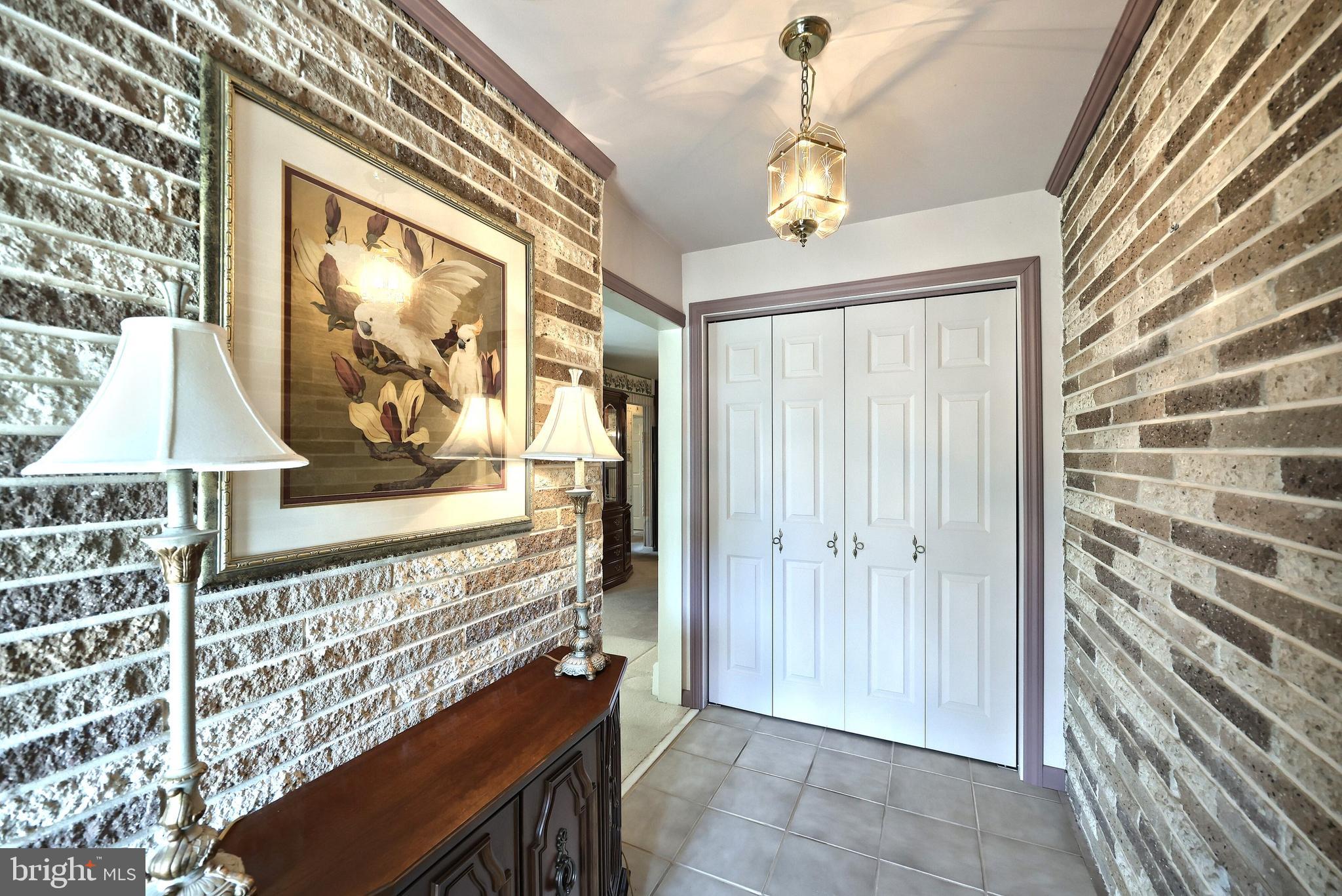 YORK SPRINGS - Residential