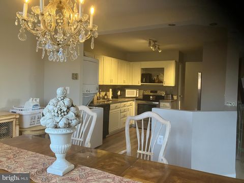 Photo of 7420 Westlake Terrace #409, BETHESDA, MD 20817 (MLS # MDMC2209592)