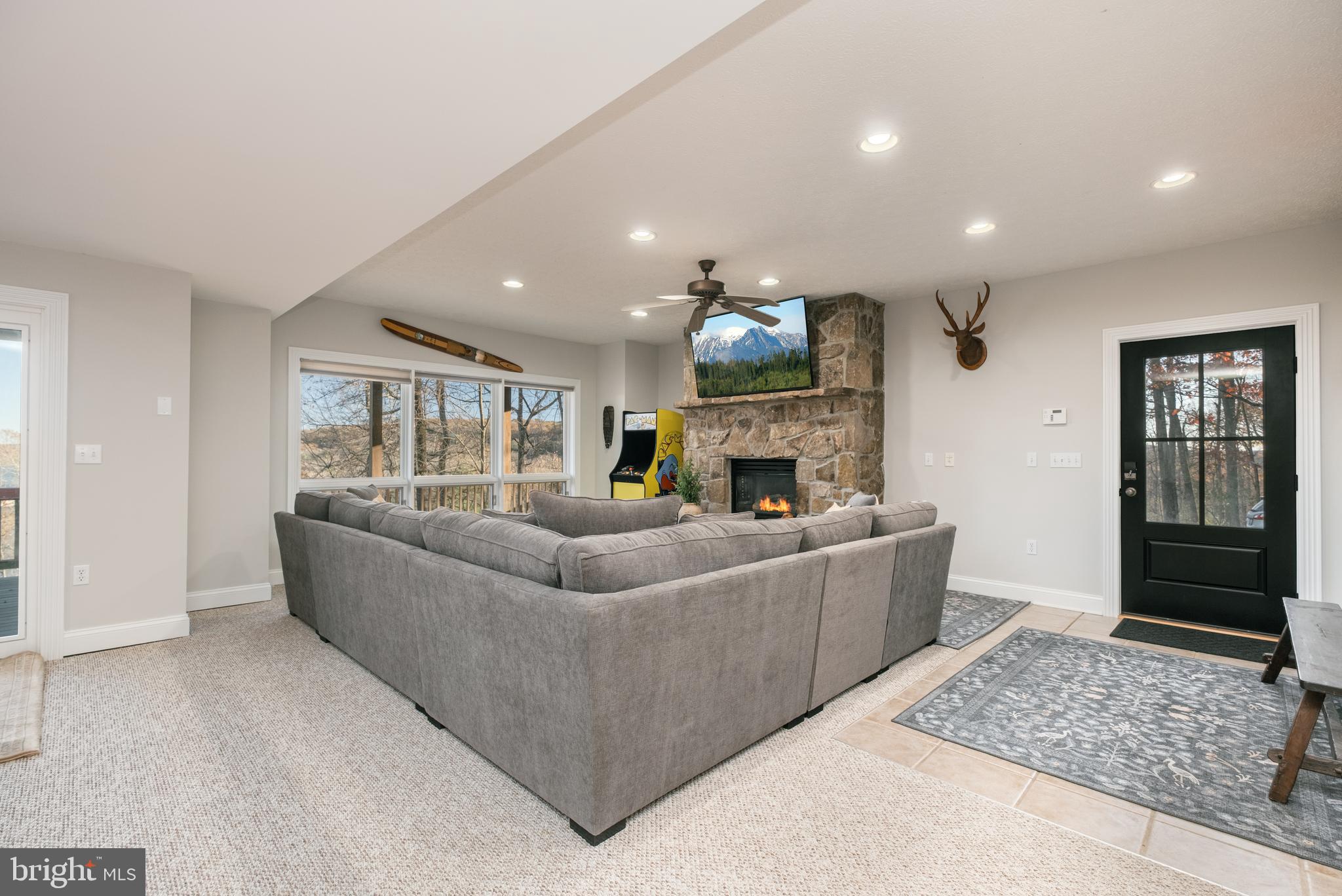 WATERSIDE AT WISP - Residential