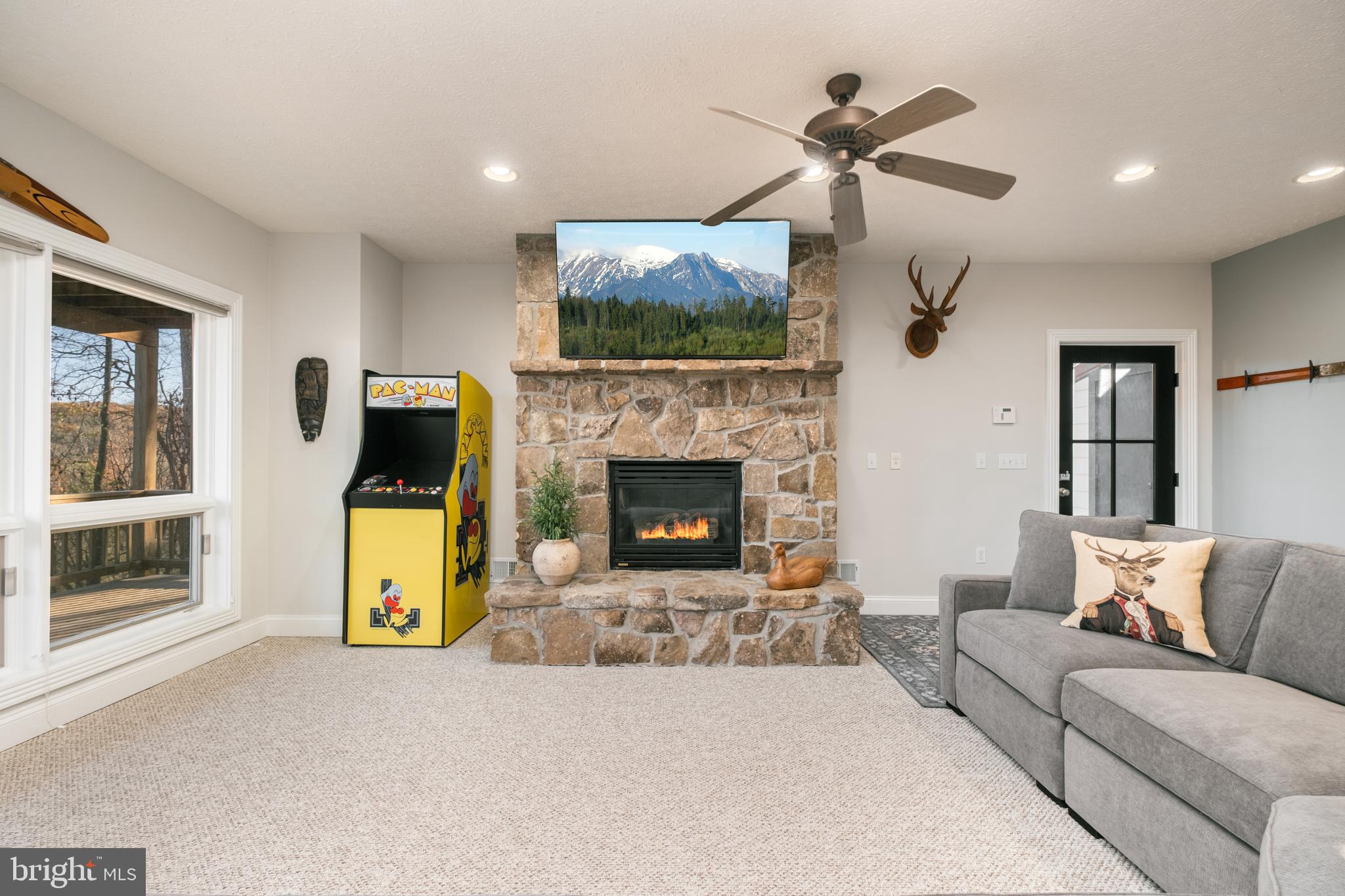 WATERSIDE AT WISP - Residential