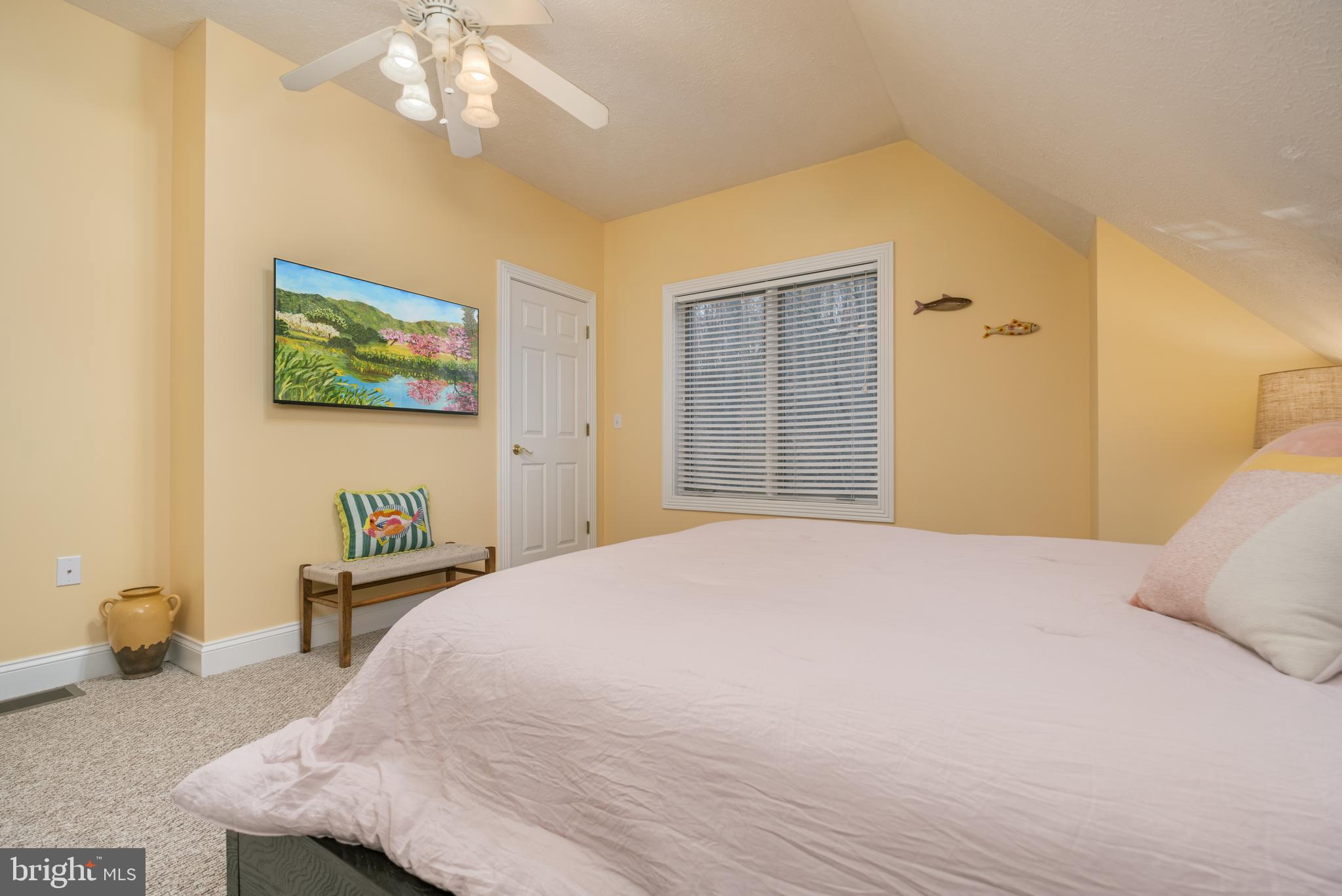 WATERSIDE AT WISP - Residential