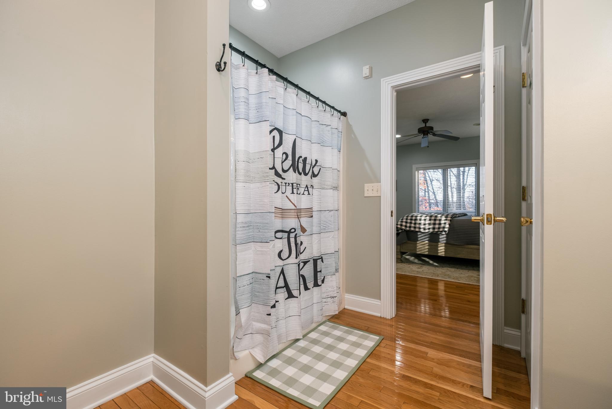 WATERSIDE AT WISP - Residential