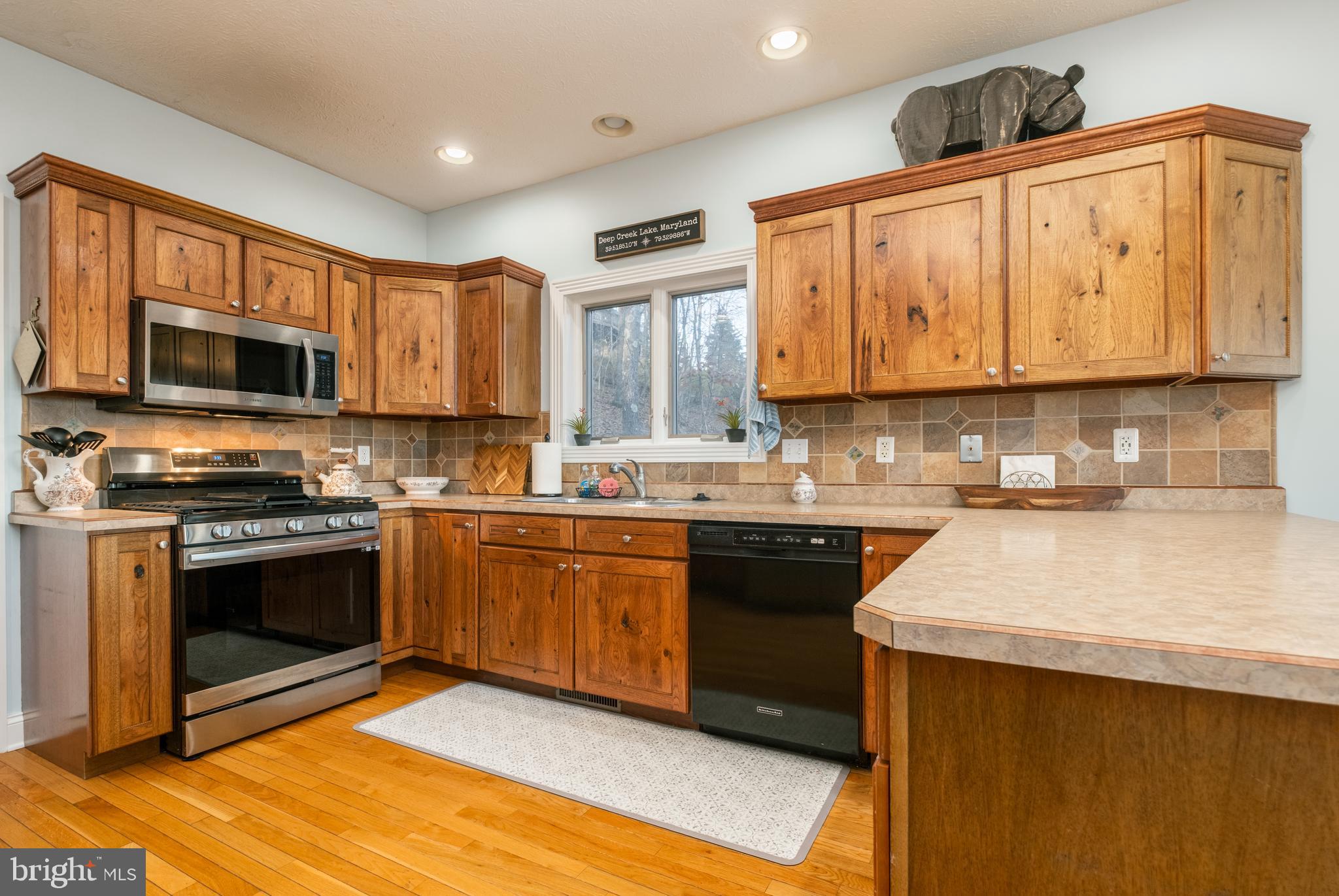 WATERSIDE AT WISP - Residential