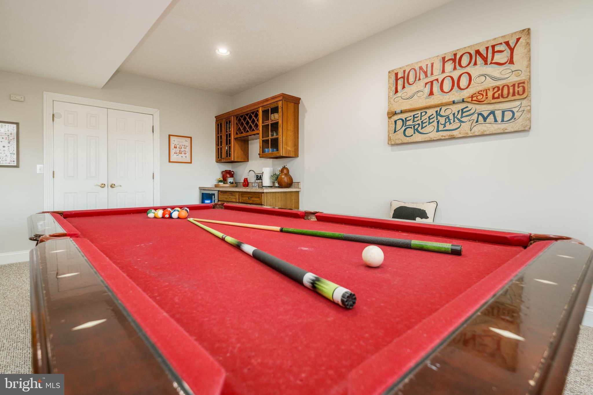 WATERSIDE AT WISP - Residential