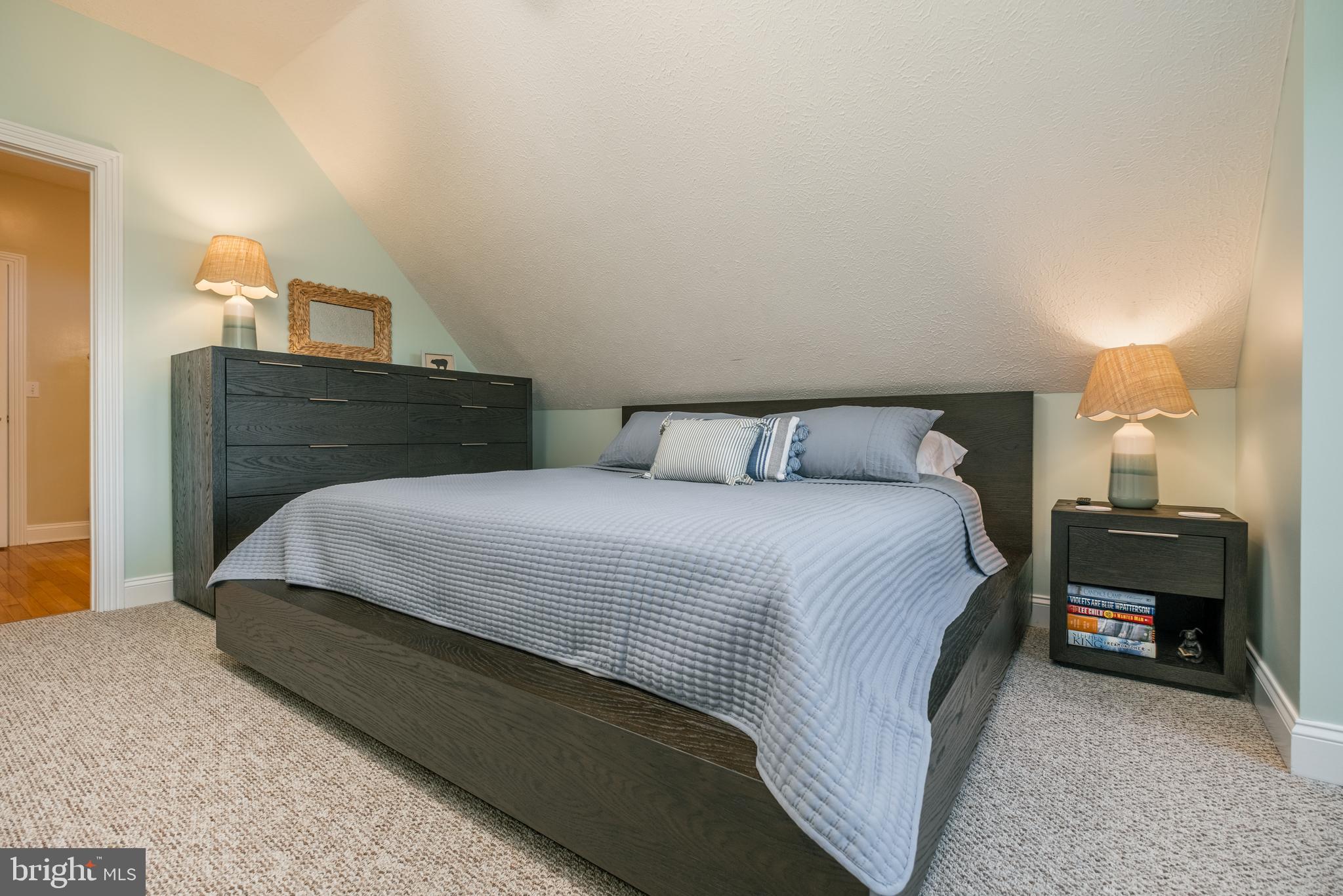 WATERSIDE AT WISP - Residential