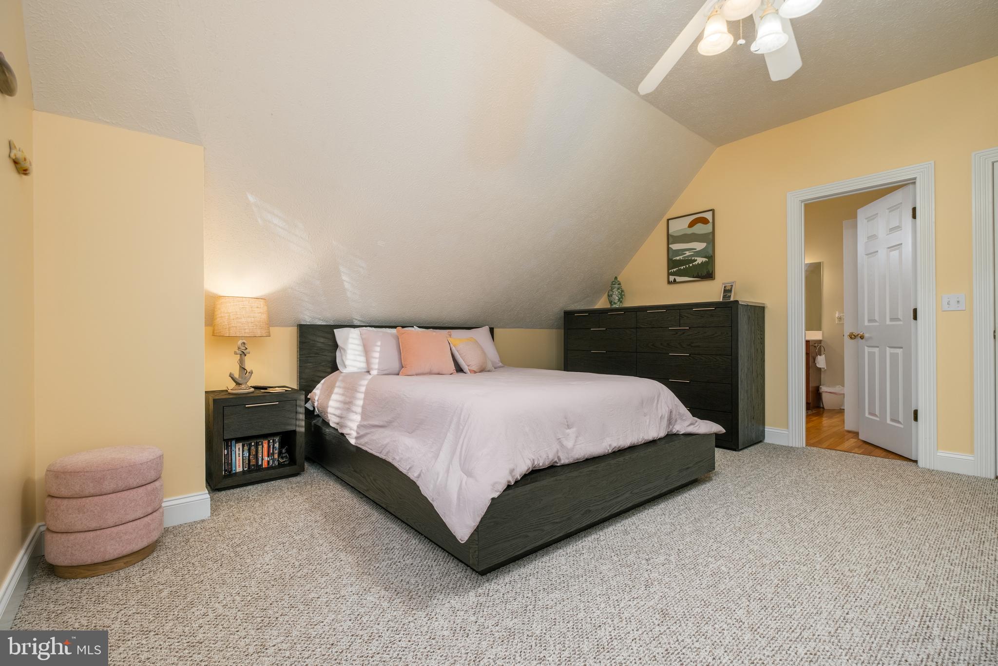 WATERSIDE AT WISP - Residential