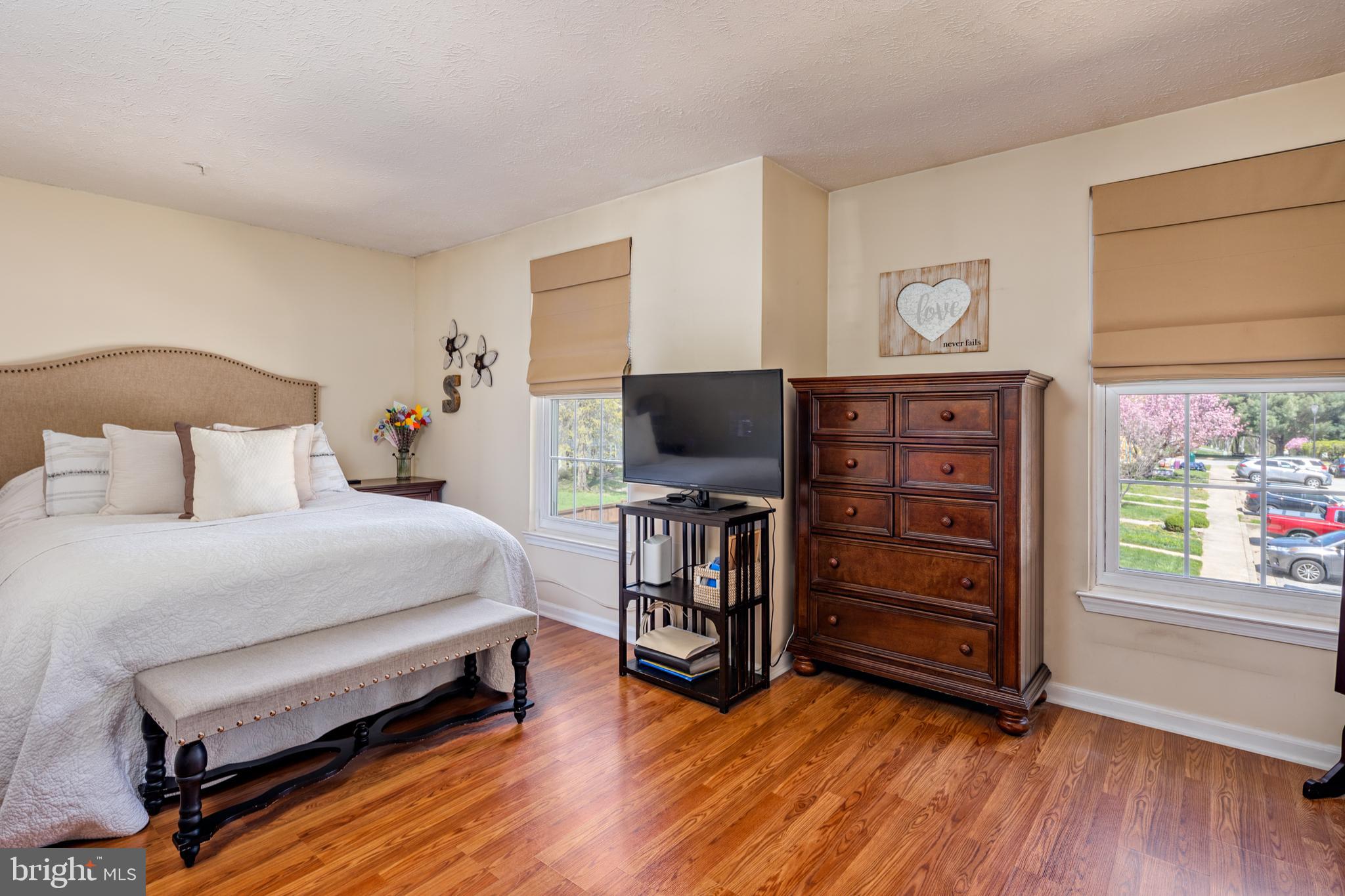CHESAPEAKE LIGHTHOUSE - Residential