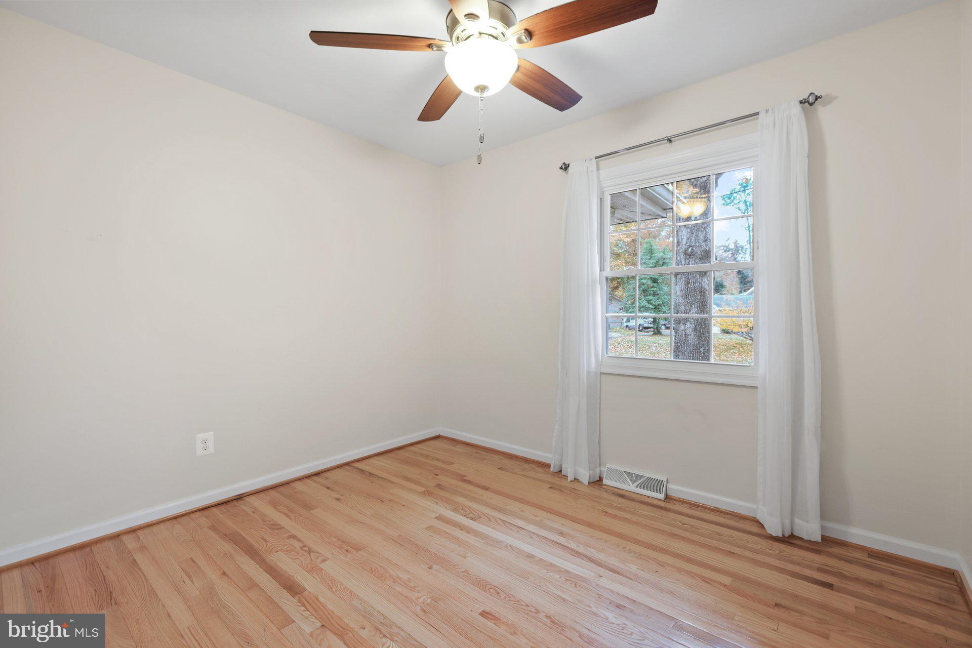 ESSEX SOUTH - Residential