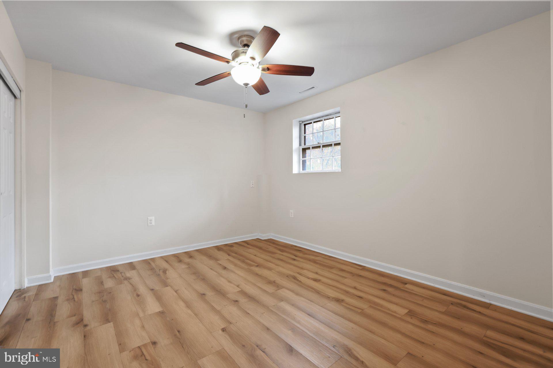 ESSEX SOUTH - Residential