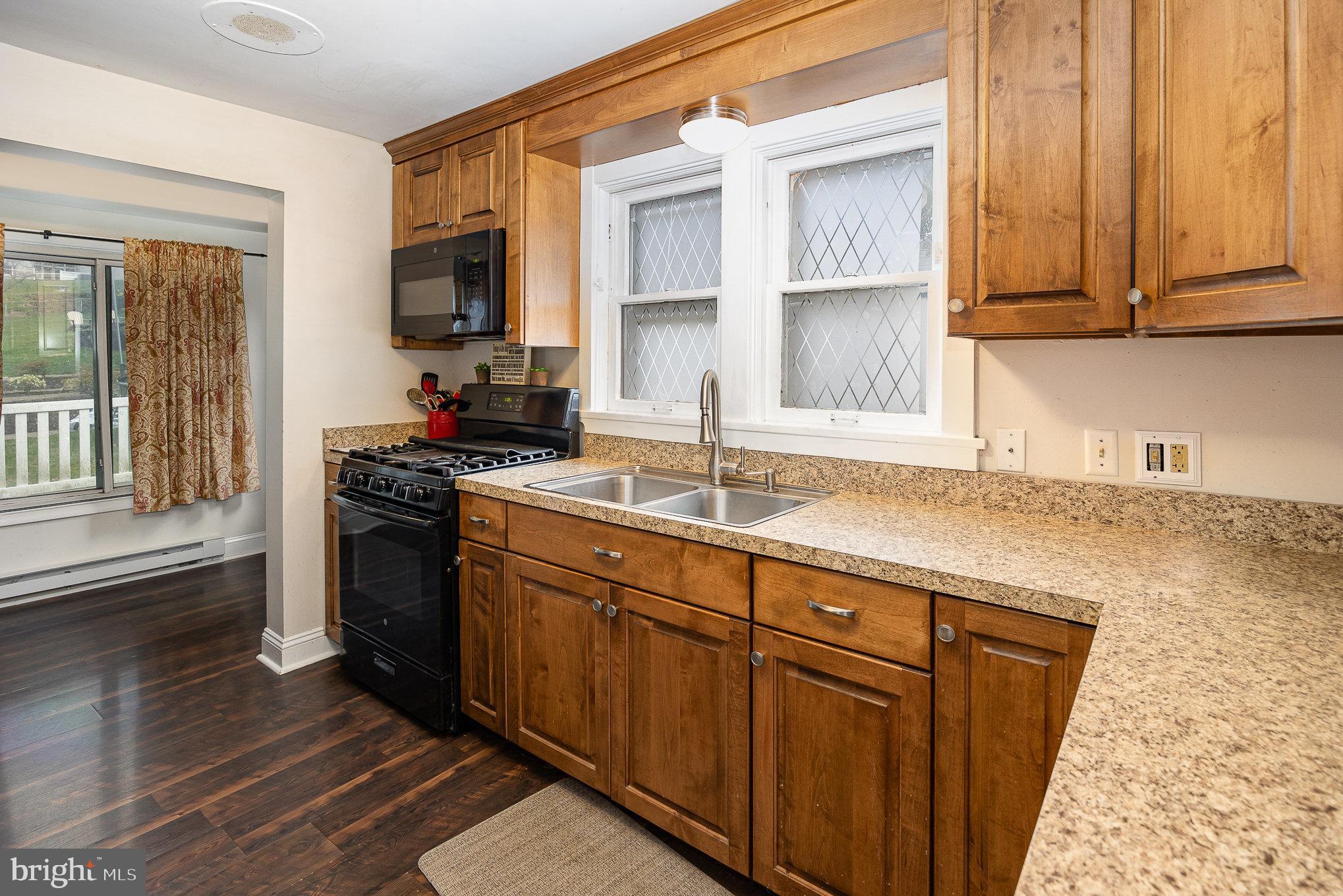 CAMP HILL BOROUGH - Residential