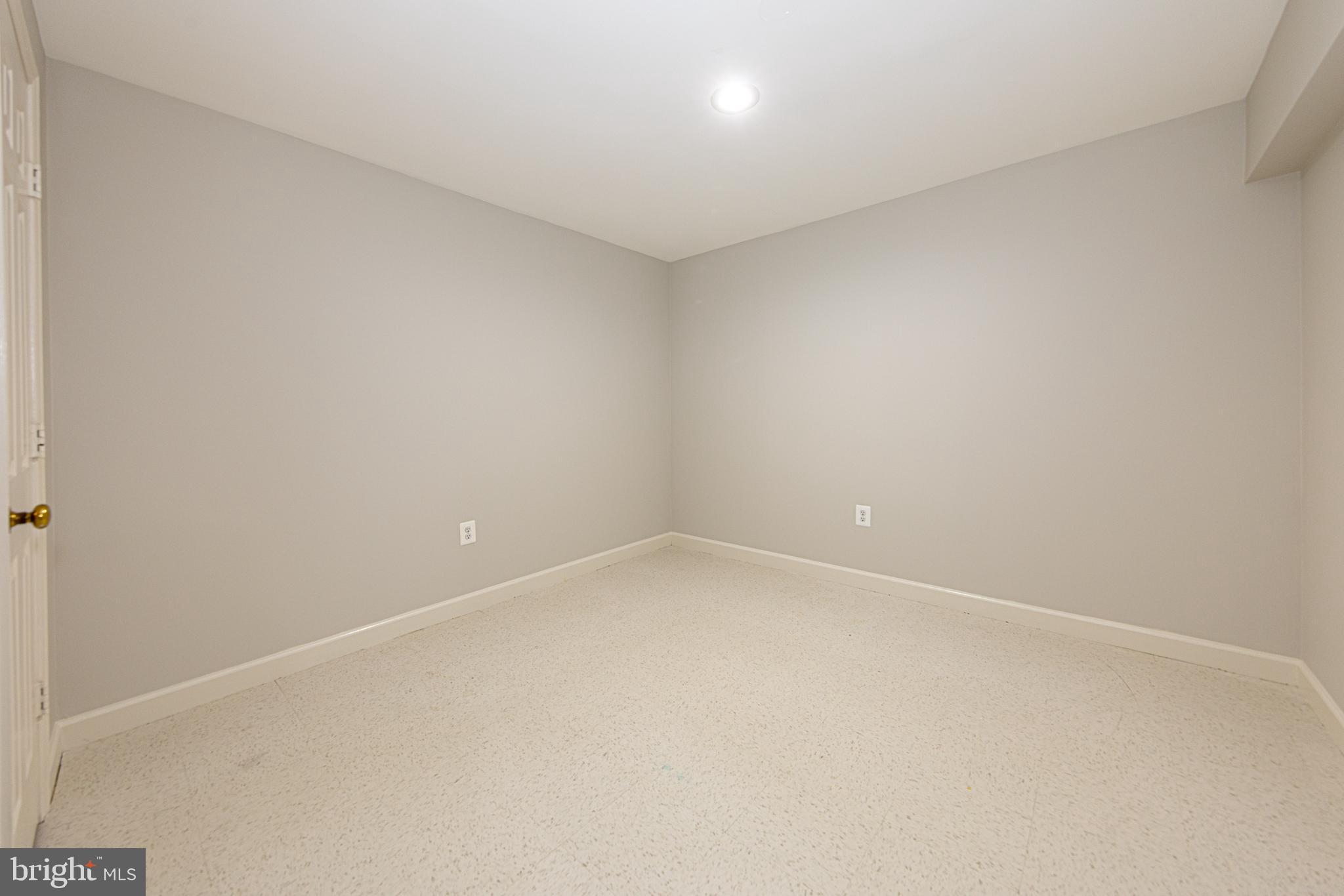 TRIPLE RIDGE - Residential