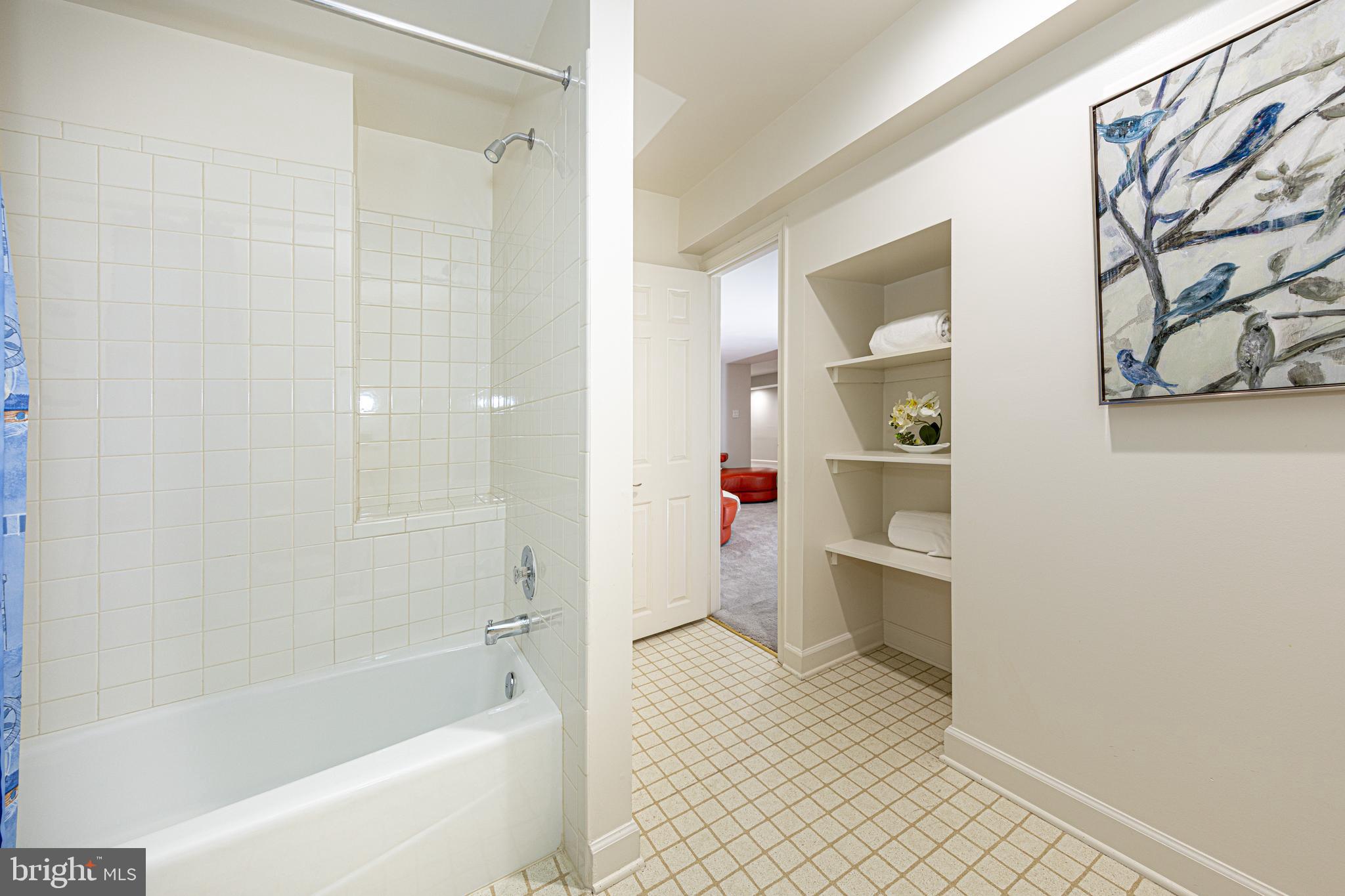 TRIPLE RIDGE - Residential