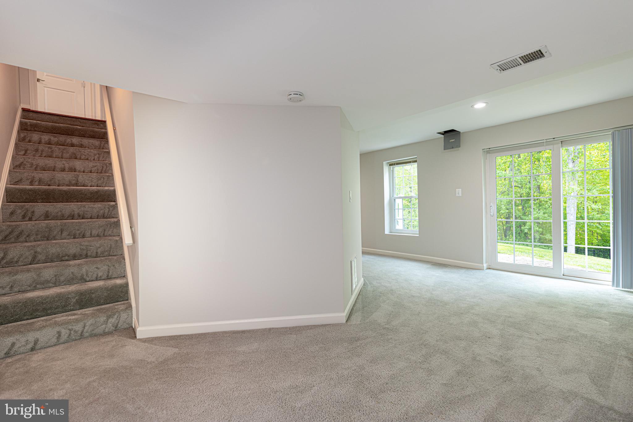 TRIPLE RIDGE - Residential