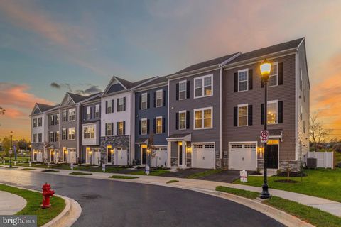 111 SPRING BANK WAY FREDERICK MD 21701