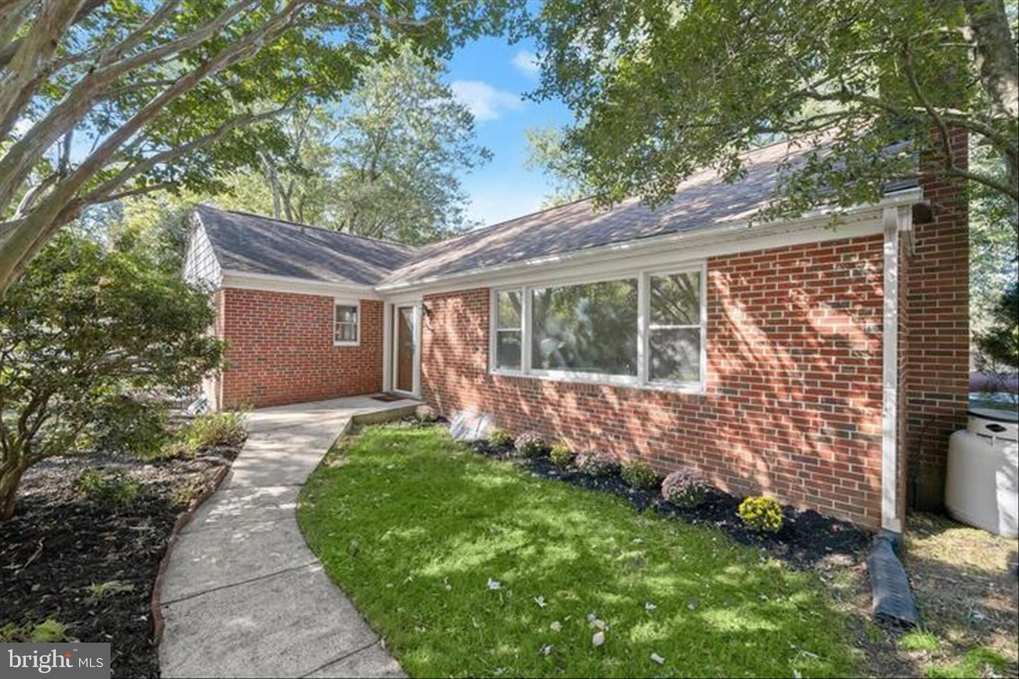 WOODSTOCK - Residential