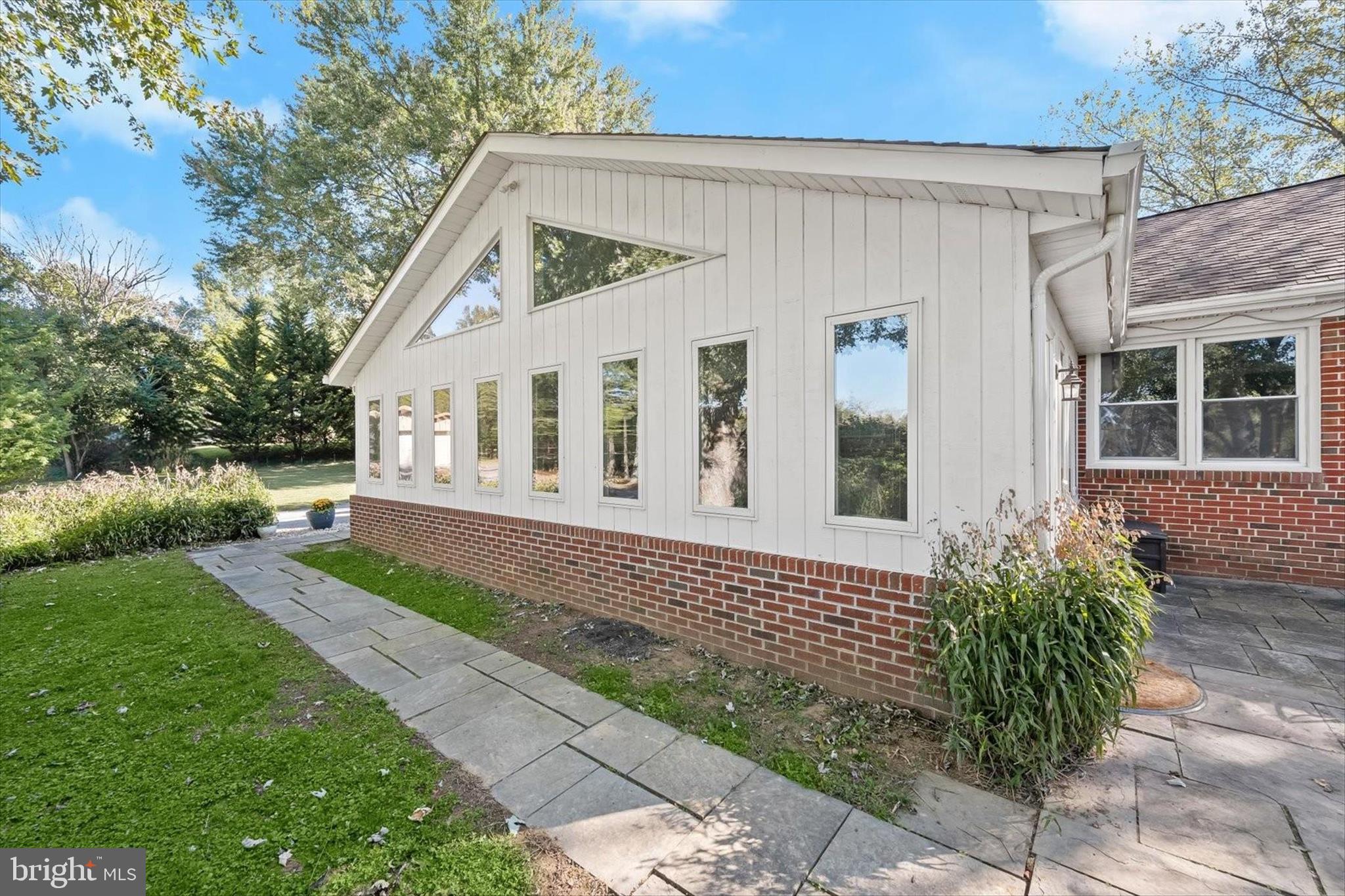 WOODSTOCK - Residential