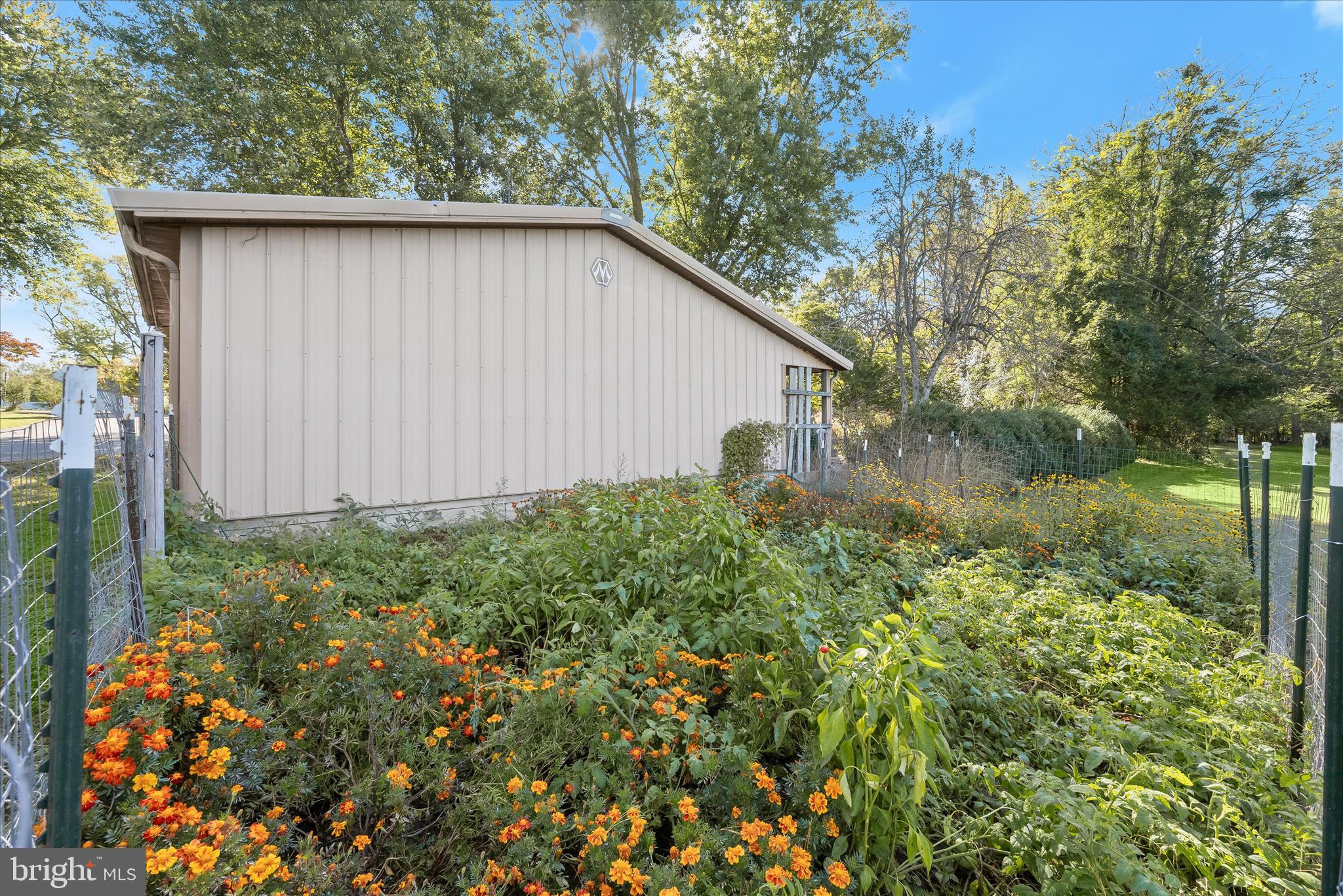 WOODSTOCK - Residential