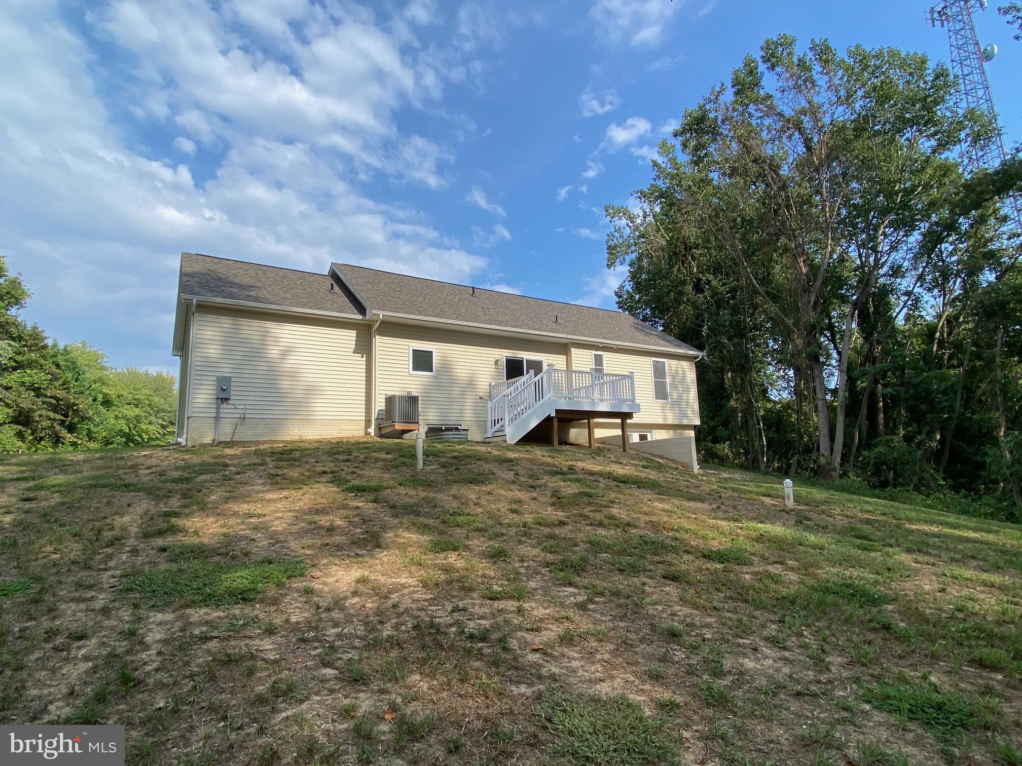 1362 SOLOMONS ISLAND ROAD