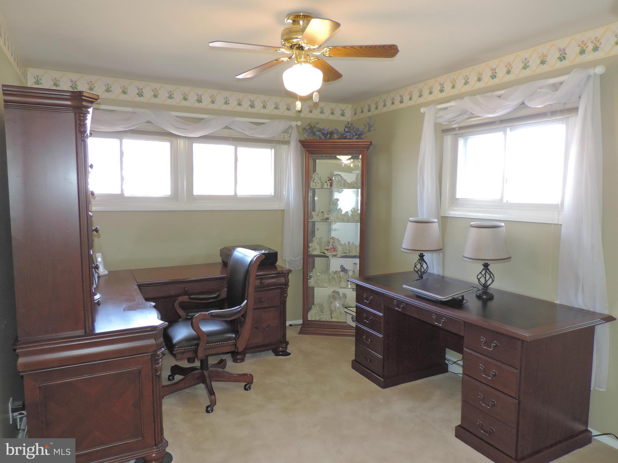 ABERDEEN HILLS - Residential