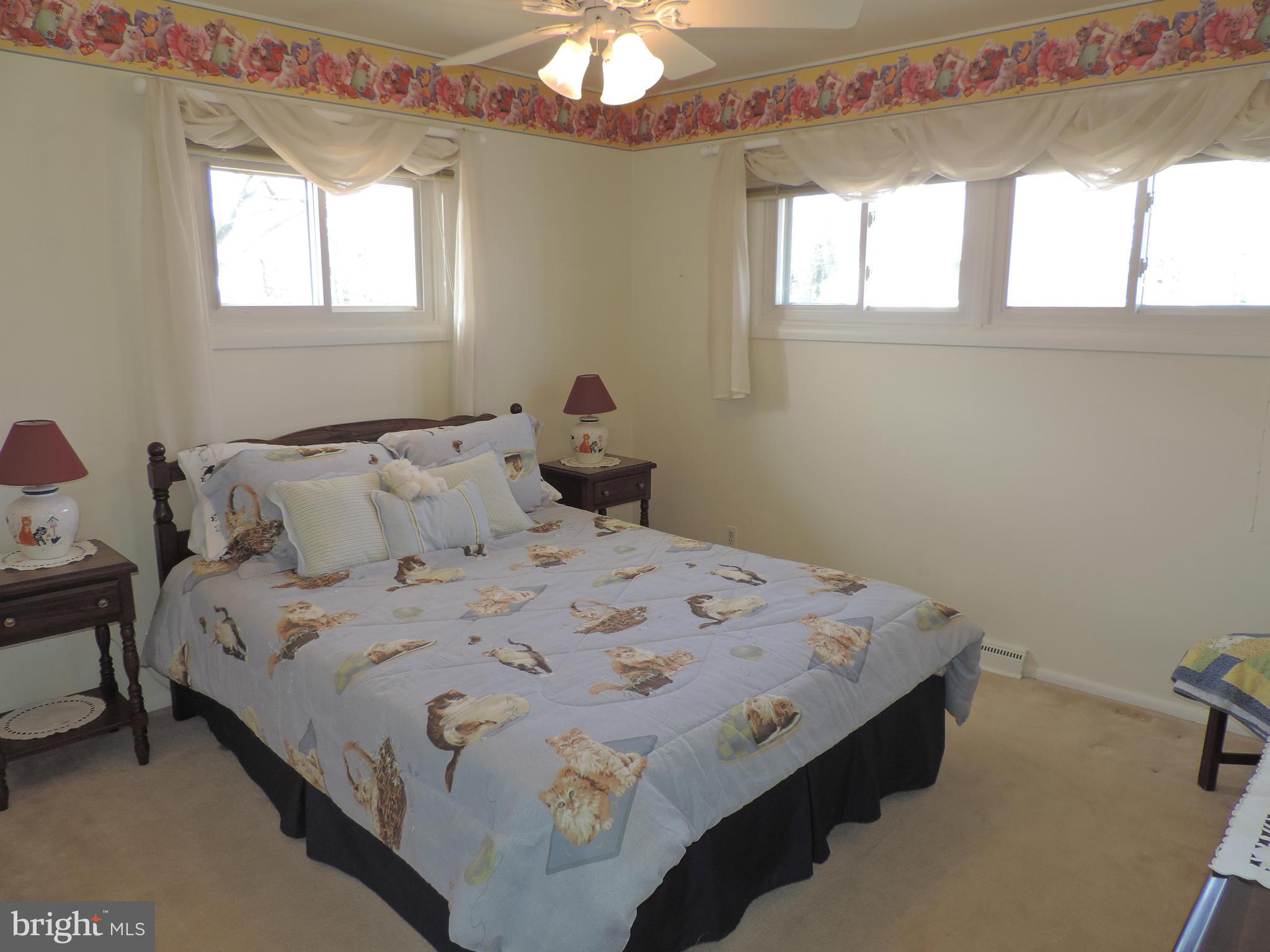 ABERDEEN HILLS - Residential