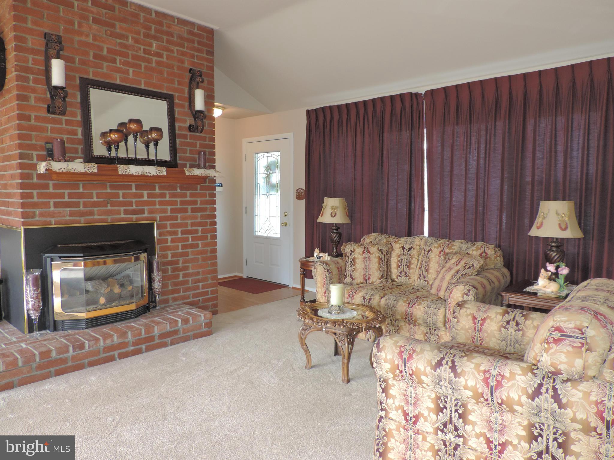 ABERDEEN HILLS - Residential