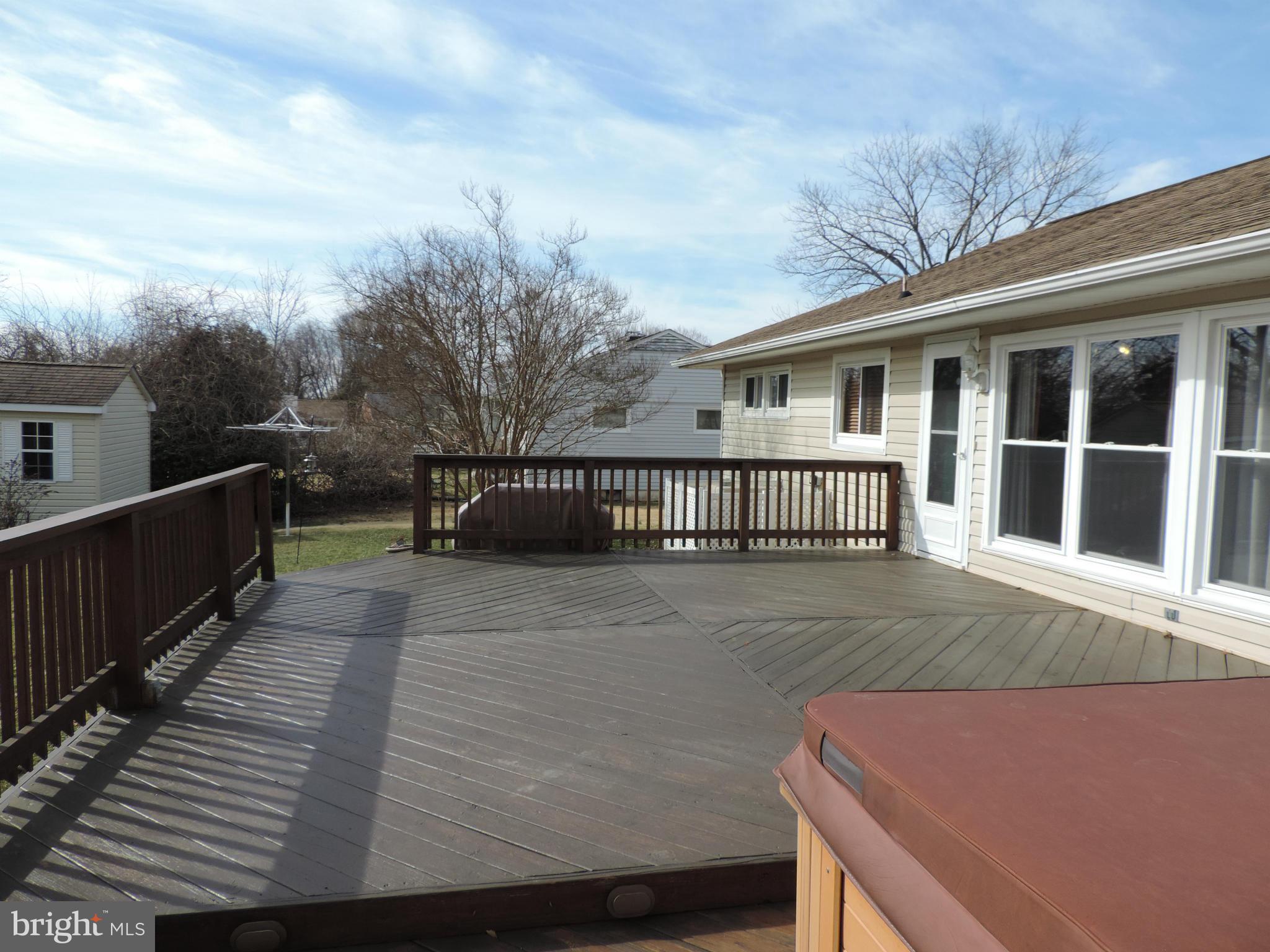 ABERDEEN HILLS - Residential