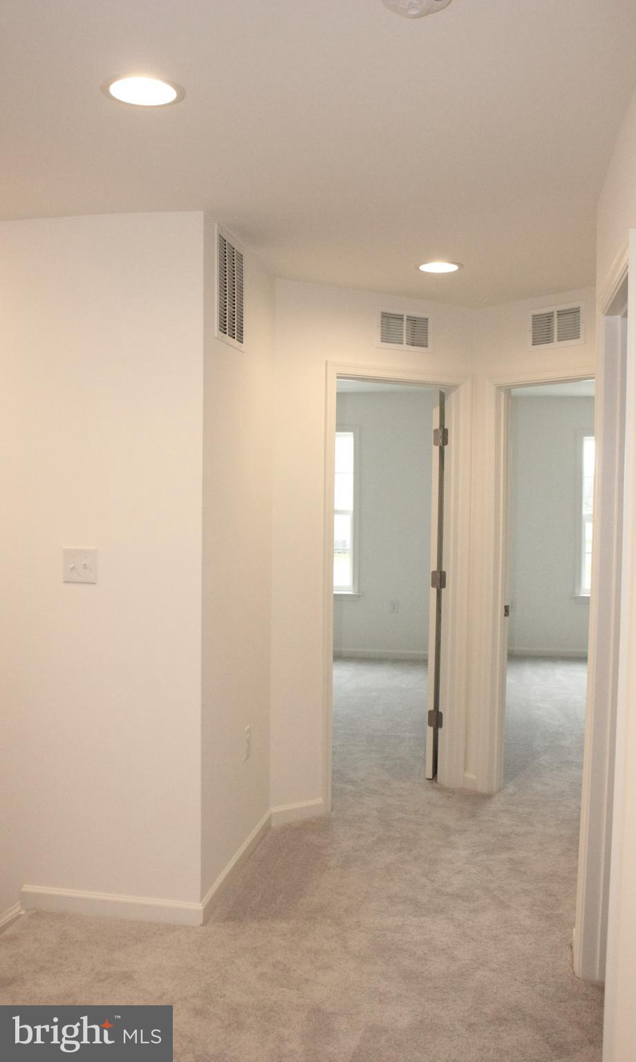 FREEDOM MANOR - Residential Lease