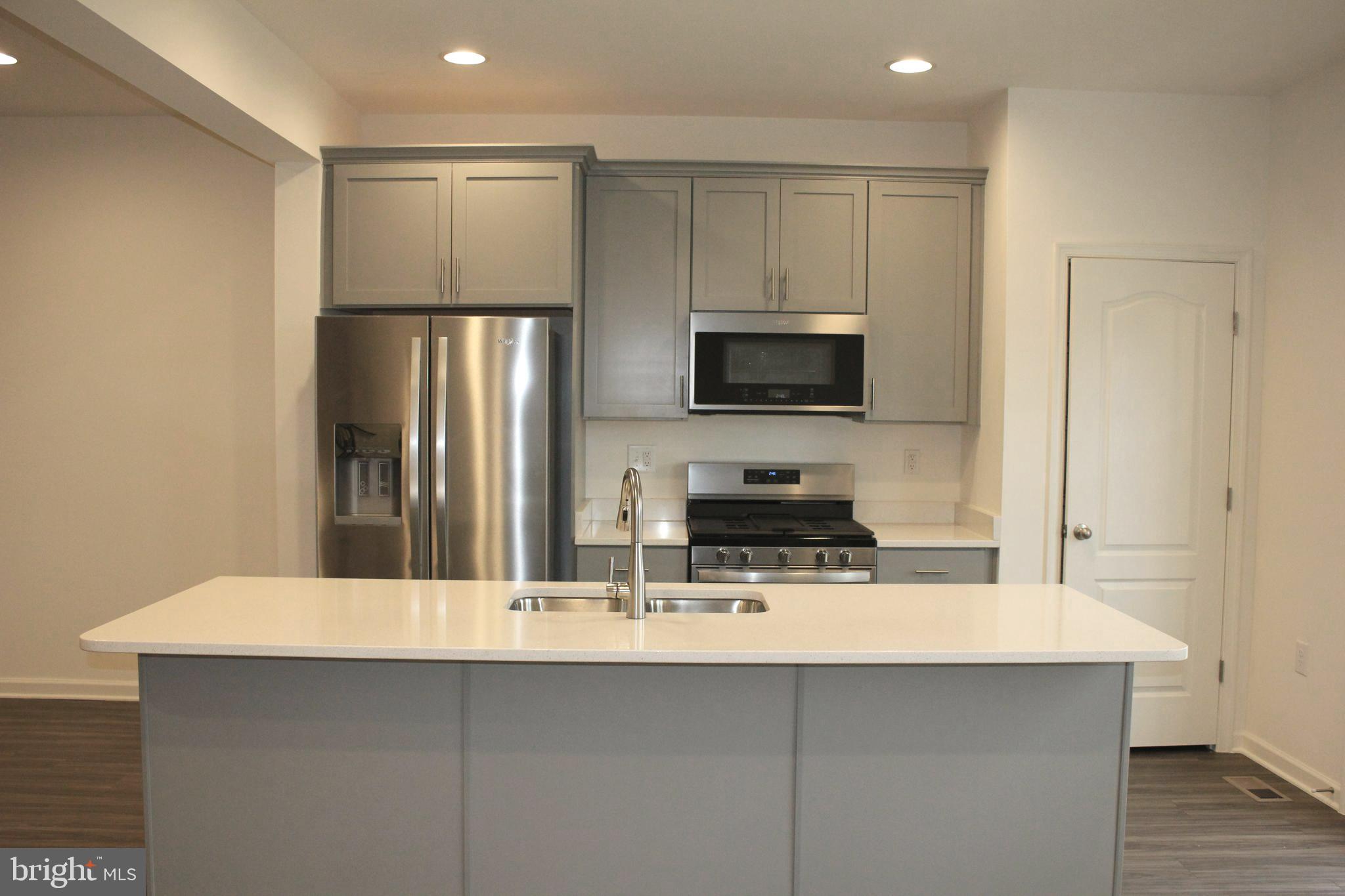 FREEDOM MANOR - Residential Lease