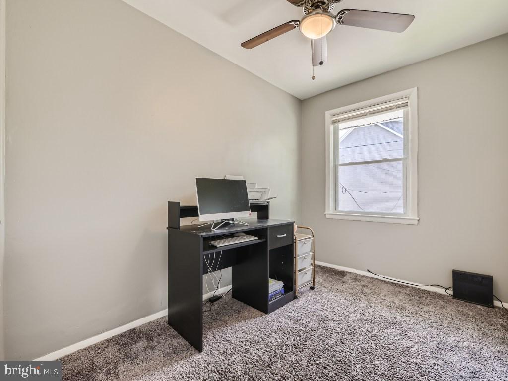 FRANKFORD - Residential