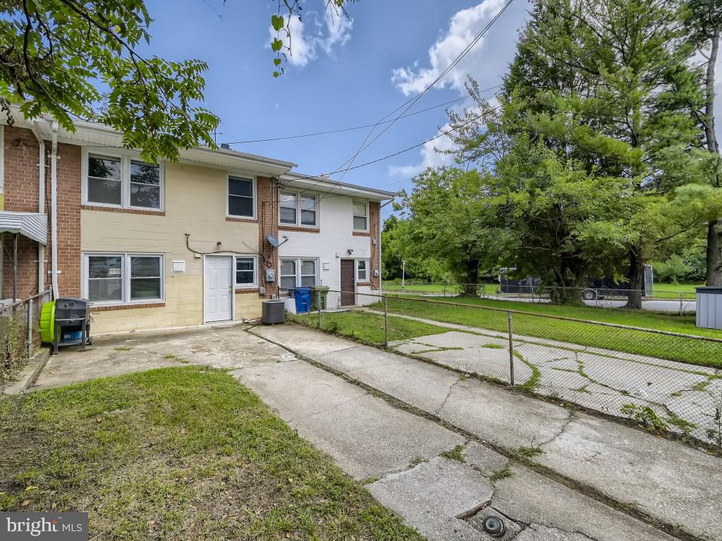 FRANKFORD - Residential