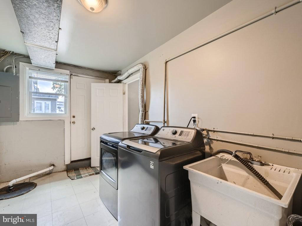 FRANKFORD - Residential