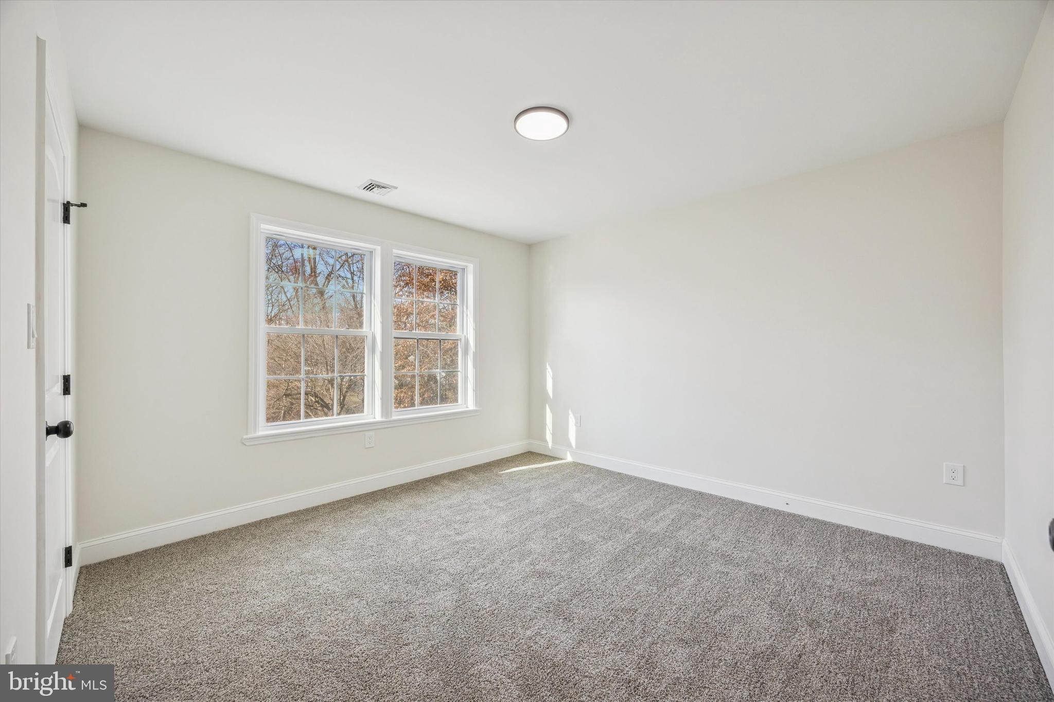 FEASTERVILLE - Residential