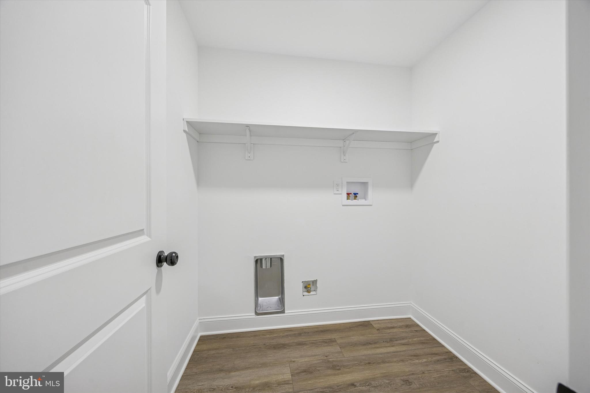 FEASTERVILLE - Residential