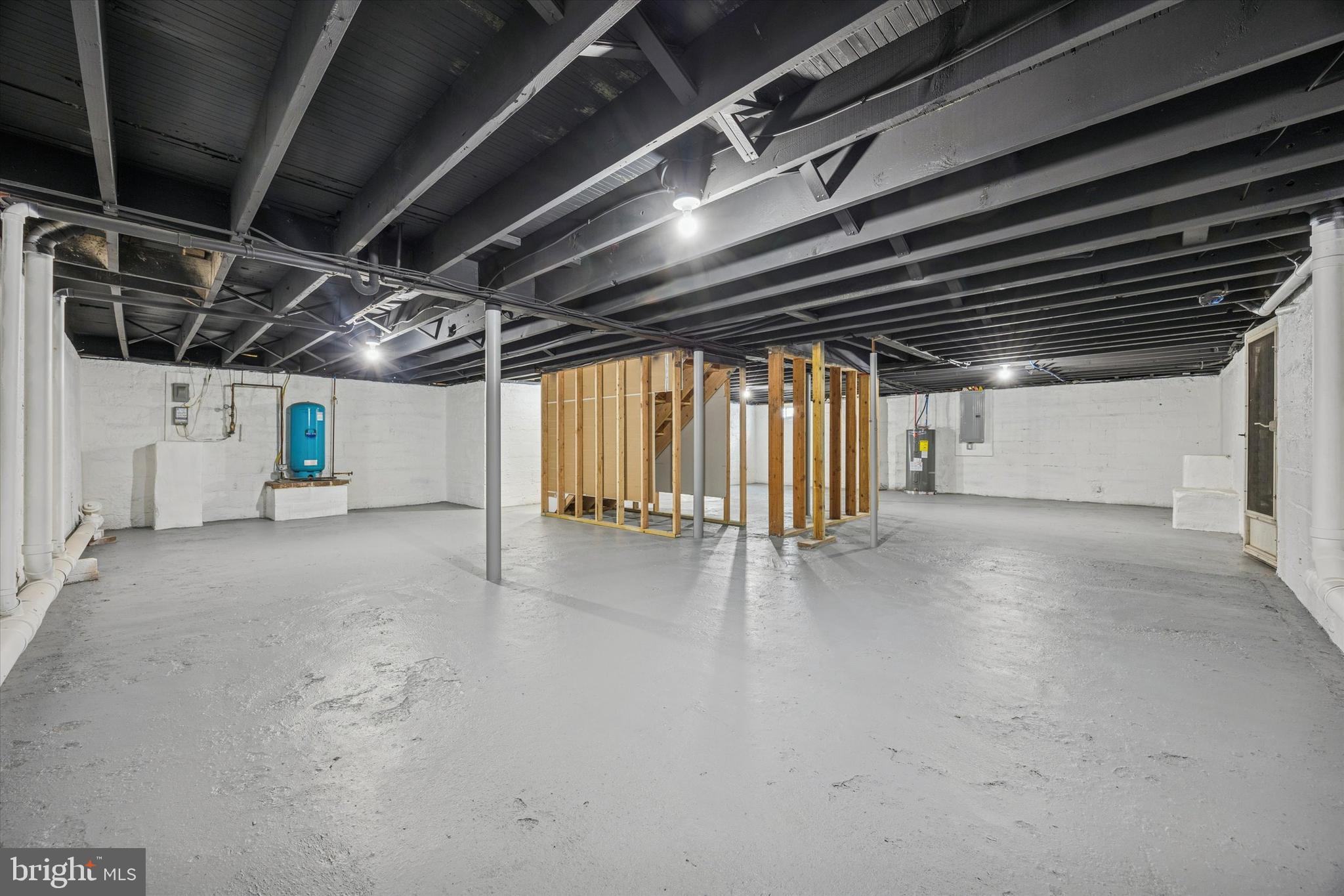 FEASTERVILLE - Residential