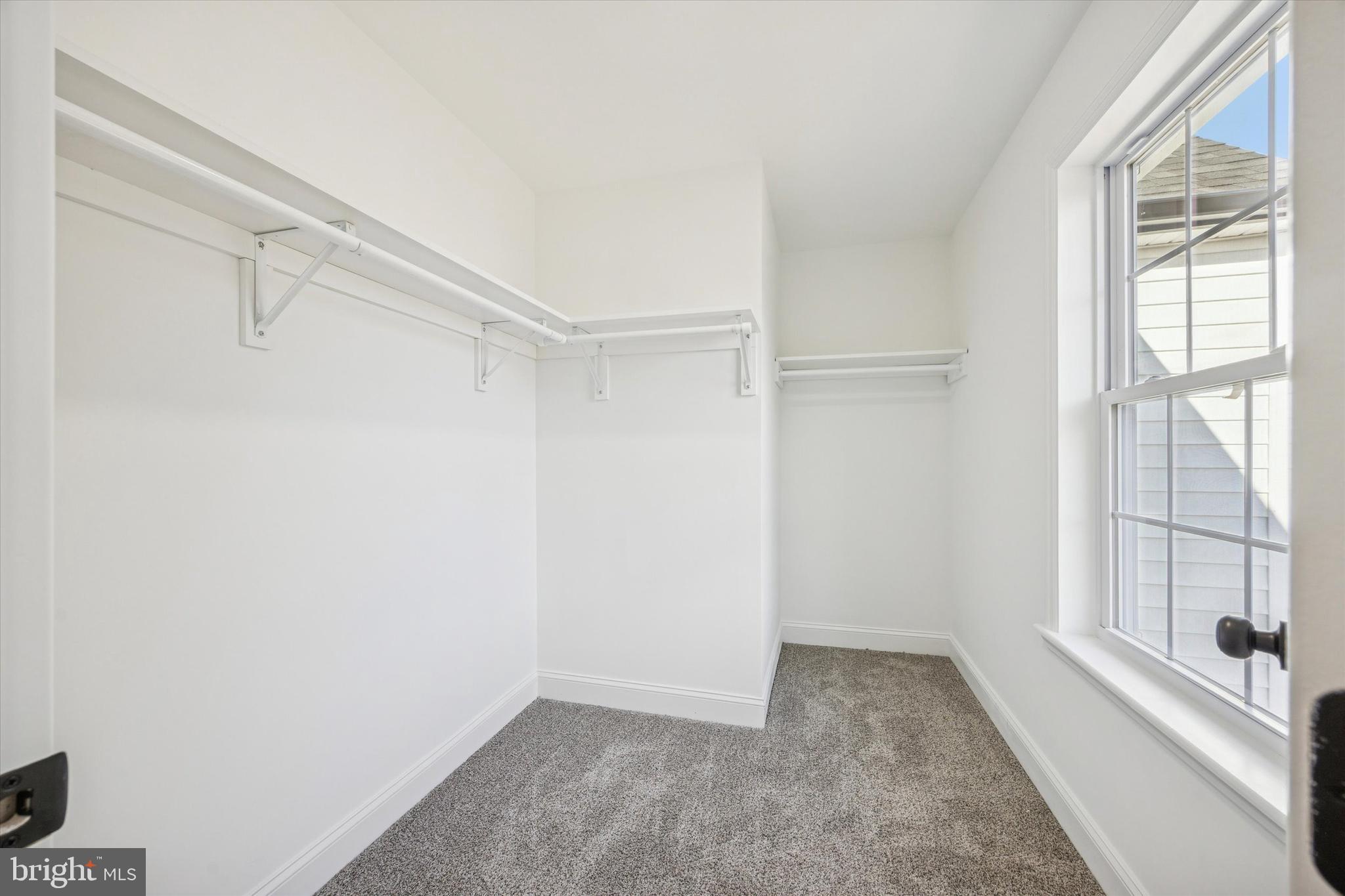 FEASTERVILLE - Residential