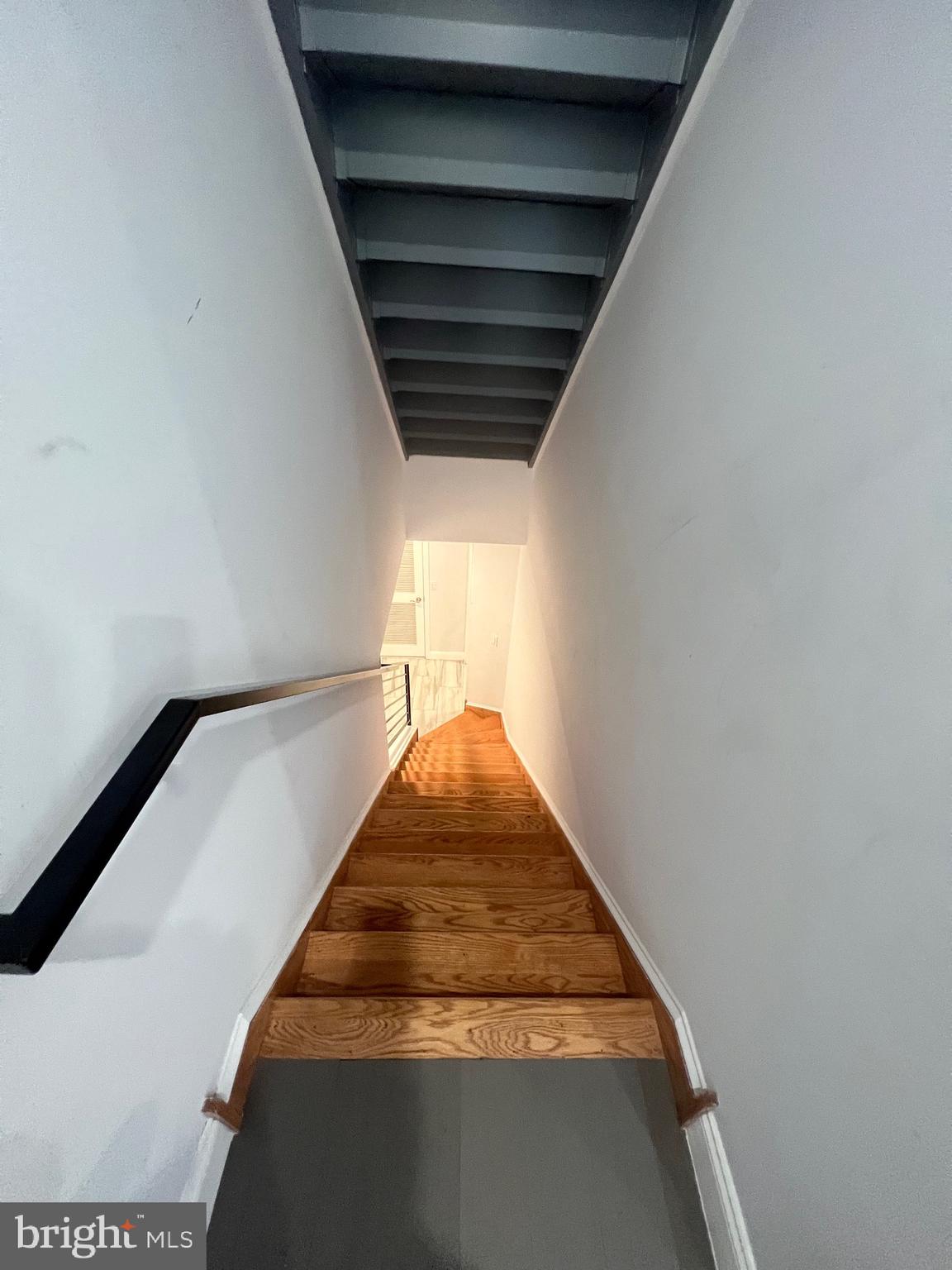 WEST POPLAR - Residential Lease