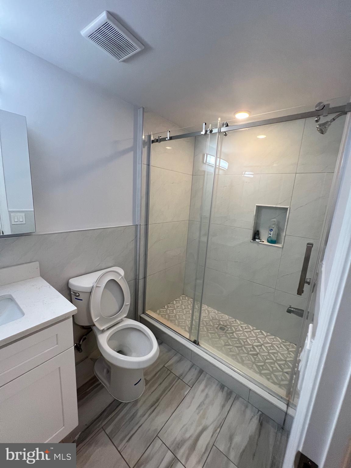 WEST POPLAR - Residential Lease